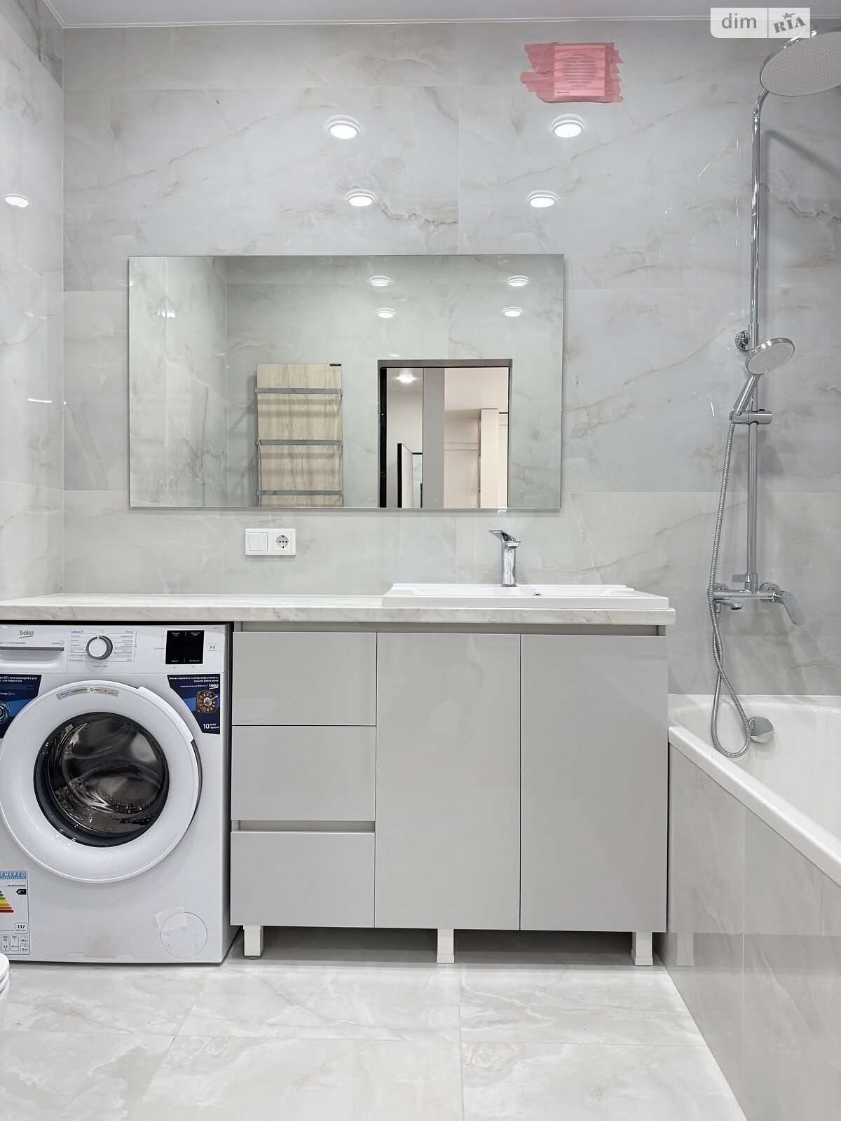 Продаж однокімнатної квартири в Рівному, на вул. Студентська 24А, район Щасливе фото 1 Продаж однокімнатної квартири в Рівному, на вул. Студентська 24А, район Щасливе фото 1