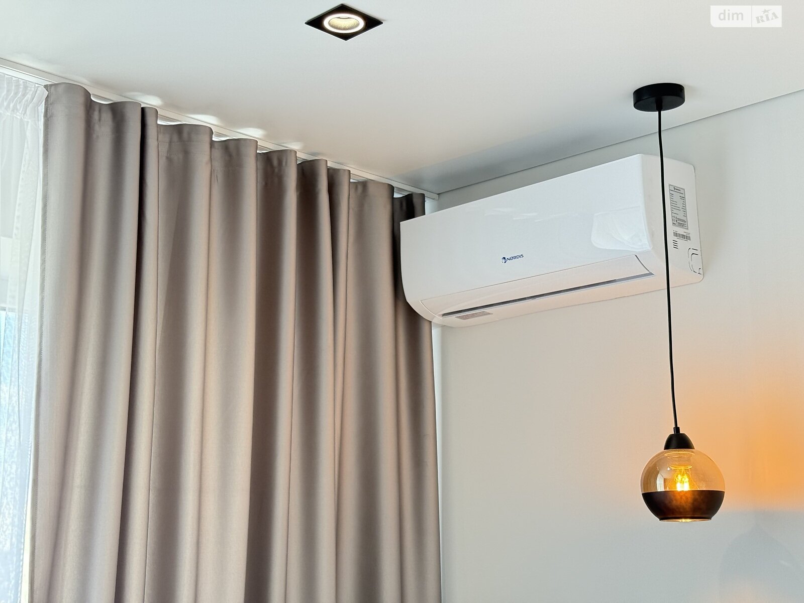 Продаж однокімнатної квартири в Рівному, на вул. Студентська 24А, район Щасливе фото 1 Продаж однокімнатної квартири в Рівному, на вул. Студентська 24А, район Щасливе фото 1