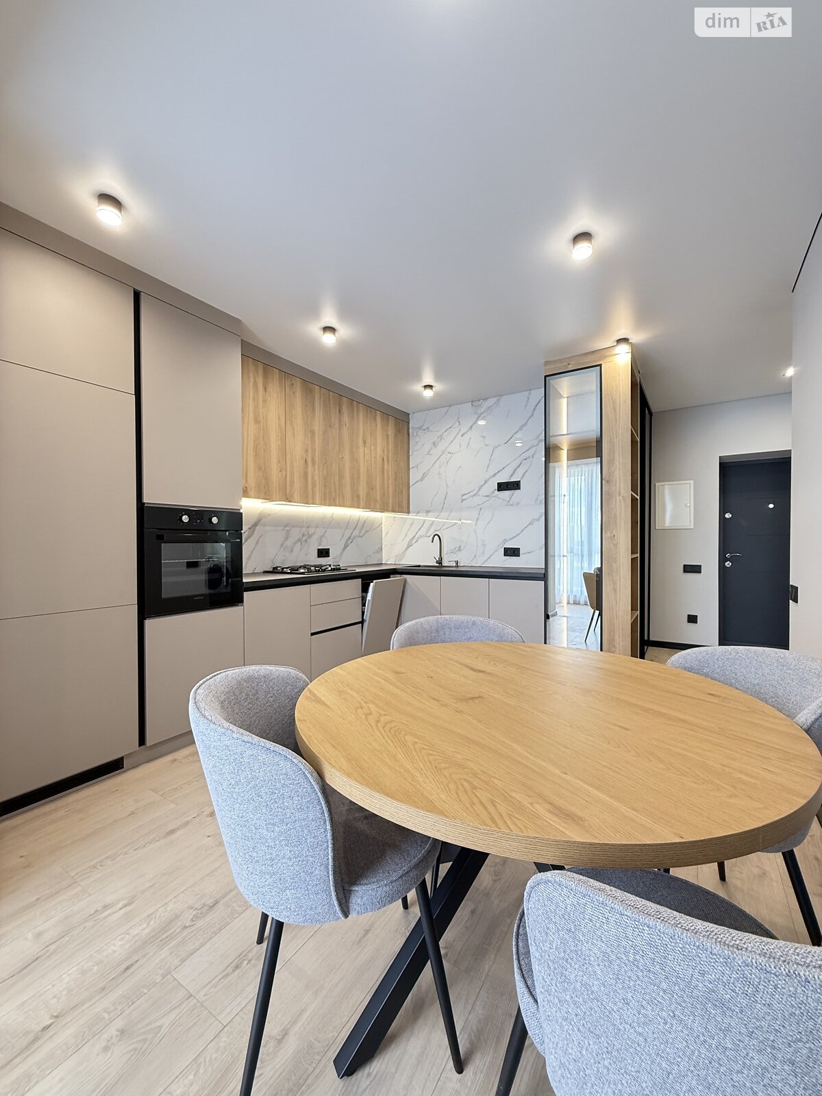 Продаж однокімнатної квартири в Рівному, на вул. Студентська 24А, район Щасливе фото 1 Продаж однокімнатної квартири в Рівному, на вул. Студентська 24А, район Щасливе фото 1