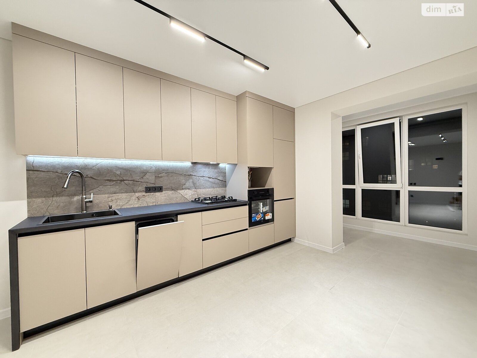 Продаж однокімнатної квартири в Рівному, на вул. Студентська 24А, район Щасливе фото 1 Продаж однокімнатної квартири в Рівному, на вул. Студентська 24А, район Щасливе фото 1