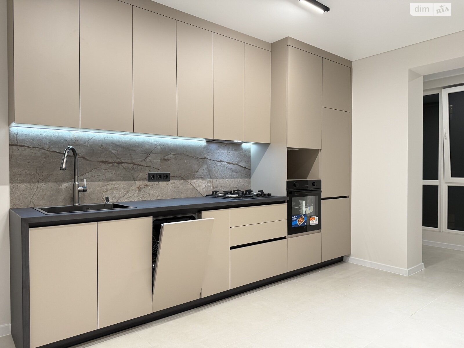 Продаж однокімнатної квартири в Рівному, на вул. Студентська 24А, район Щасливе фото 1 Продаж однокімнатної квартири в Рівному, на вул. Студентська 24А, район Щасливе фото 1