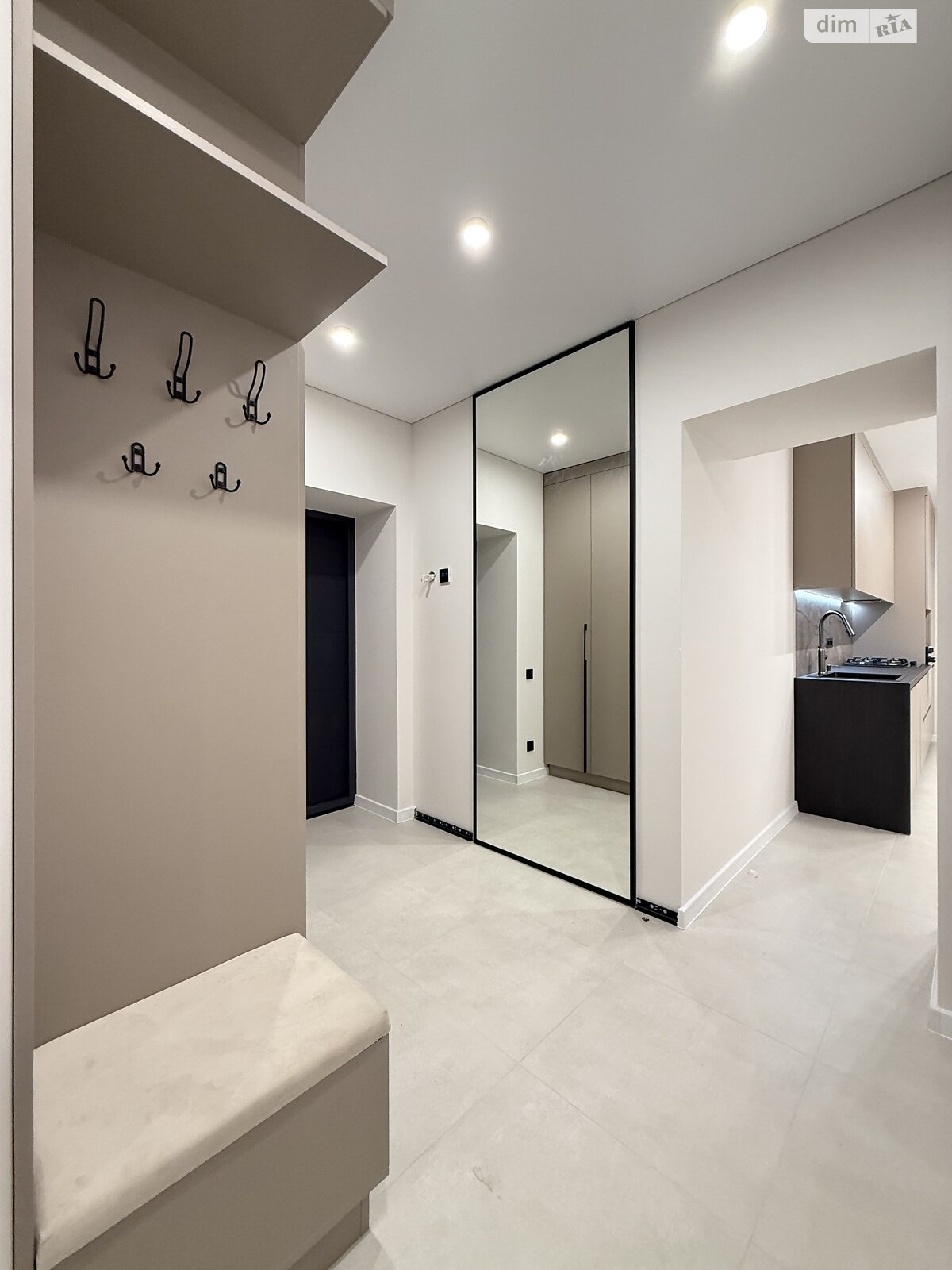 Продаж однокімнатної квартири в Рівному, на вул. Студентська 24А, район Щасливе фото 1 Продаж однокімнатної квартири в Рівному, на вул. Студентська 24А, район Щасливе фото 1