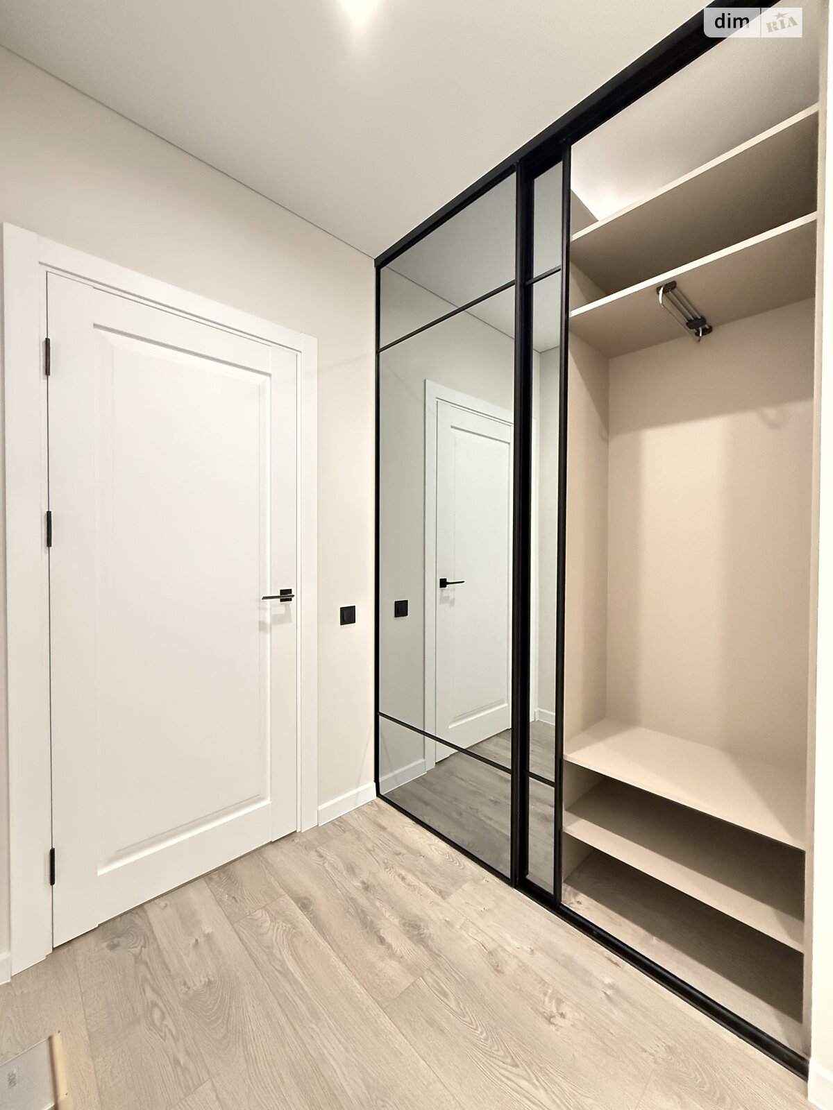 Продаж однокімнатної квартири в Рівному, на вул. Студентська 24А, район Щасливе фото 1 Продаж однокімнатної квартири в Рівному, на вул. Студентська 24А, район Щасливе фото 1