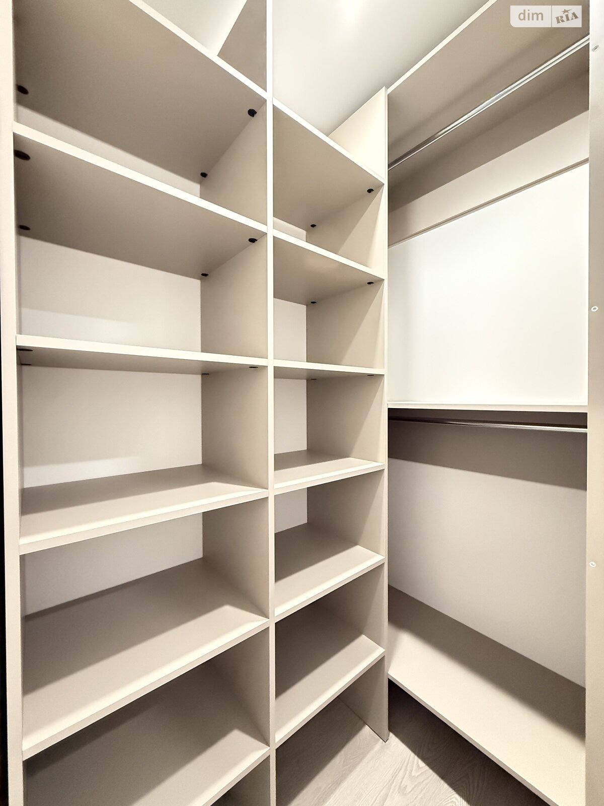 Продаж однокімнатної квартири в Рівному, на вул. Студентська 24А, район Щасливе фото 1 Продаж однокімнатної квартири в Рівному, на вул. Студентська 24А, район Щасливе фото 1