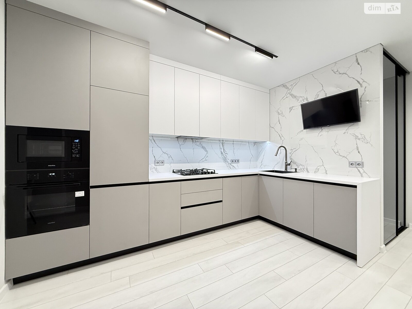 Продаж однокімнатної квартири в Рівному, на вул. Студентська 24А, район Щасливе фото 1 Продаж однокімнатної квартири в Рівному, на вул. Студентська 24А, район Щасливе фото 1