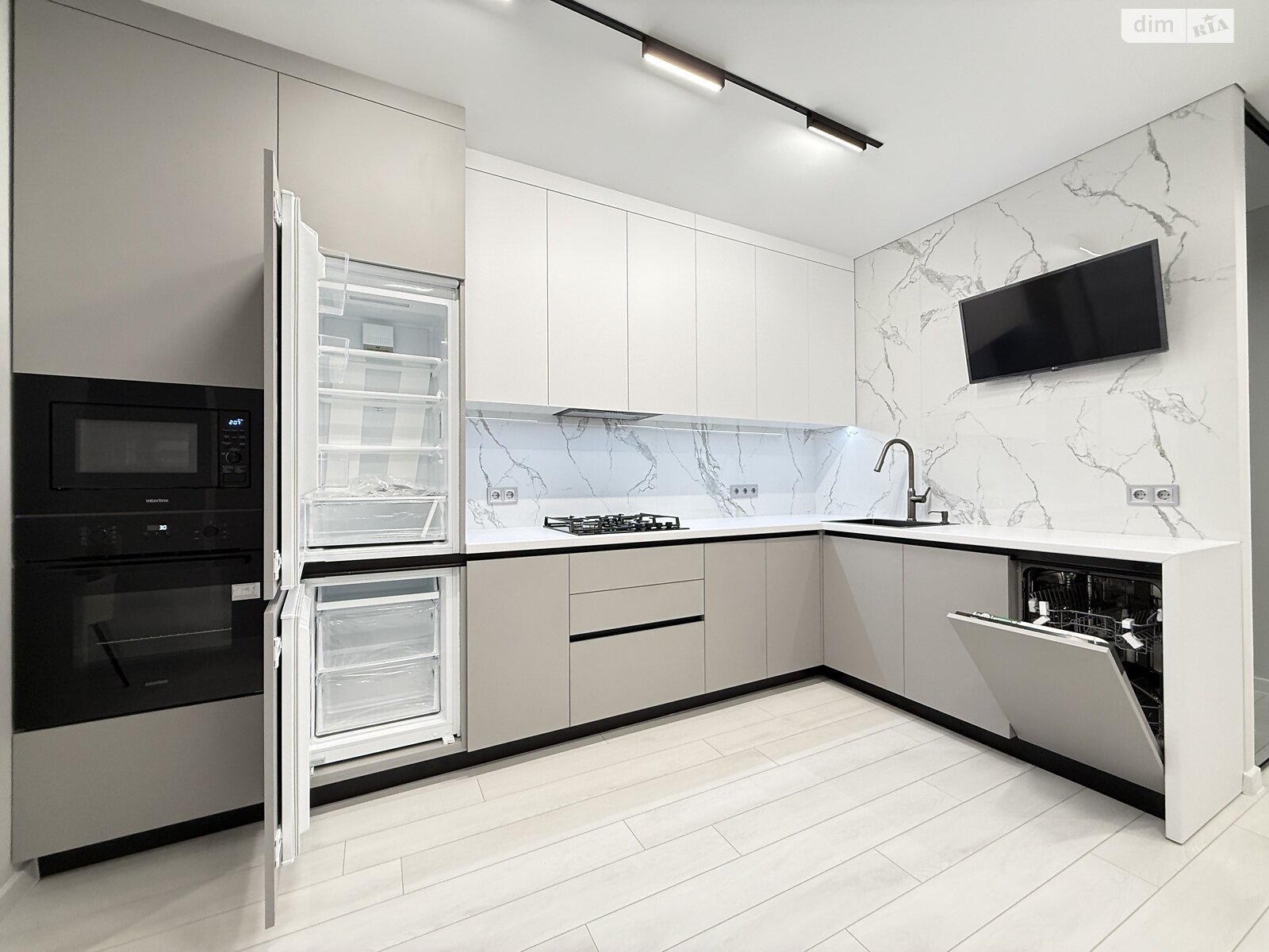 Продаж однокімнатної квартири в Рівному, на вул. Студентська 24А, район Щасливе фото 1 Продаж однокімнатної квартири в Рівному, на вул. Студентська 24А, район Щасливе фото 1