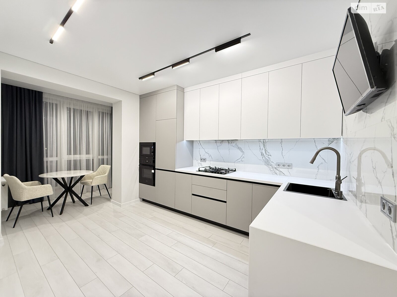 Продаж однокімнатної квартири в Рівному, на вул. Студентська 24А, район Щасливе фото 1 Продаж однокімнатної квартири в Рівному, на вул. Студентська 24А, район Щасливе фото 1