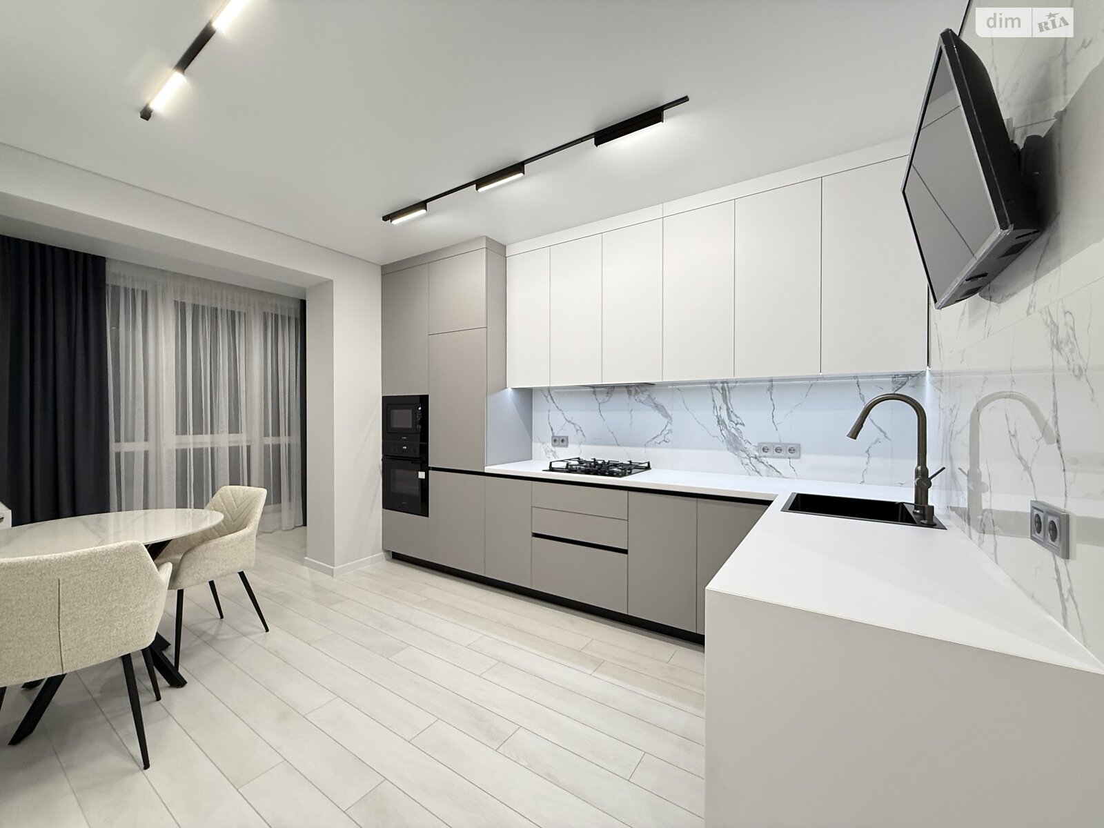 Продаж однокімнатної квартири в Рівному, на вул. Студентська 24А, район Щасливе фото 1 Продаж однокімнатної квартири в Рівному, на вул. Студентська 24А, район Щасливе фото 1