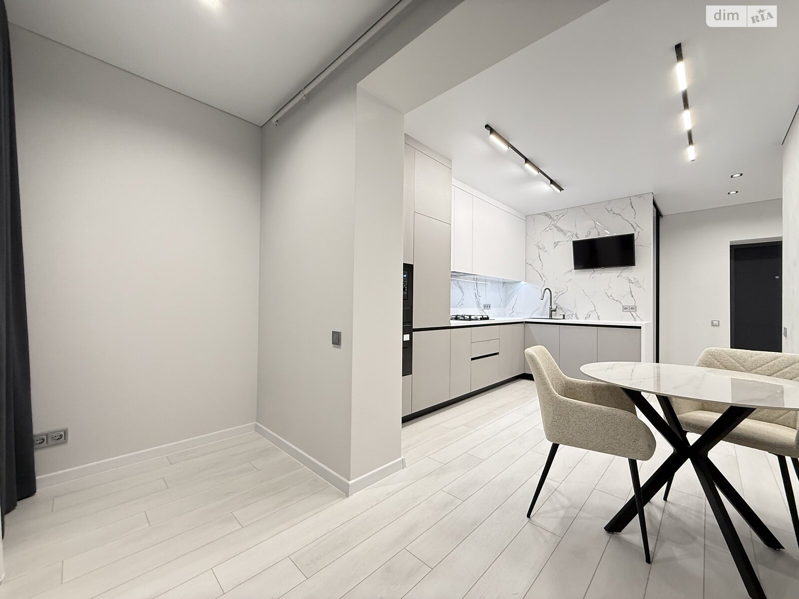 Продаж однокімнатної квартири в Рівному, на вул. Студентська 24А, район Щасливе фото 1 Продаж однокімнатної квартири в Рівному, на вул. Студентська 24А, район Щасливе фото 1