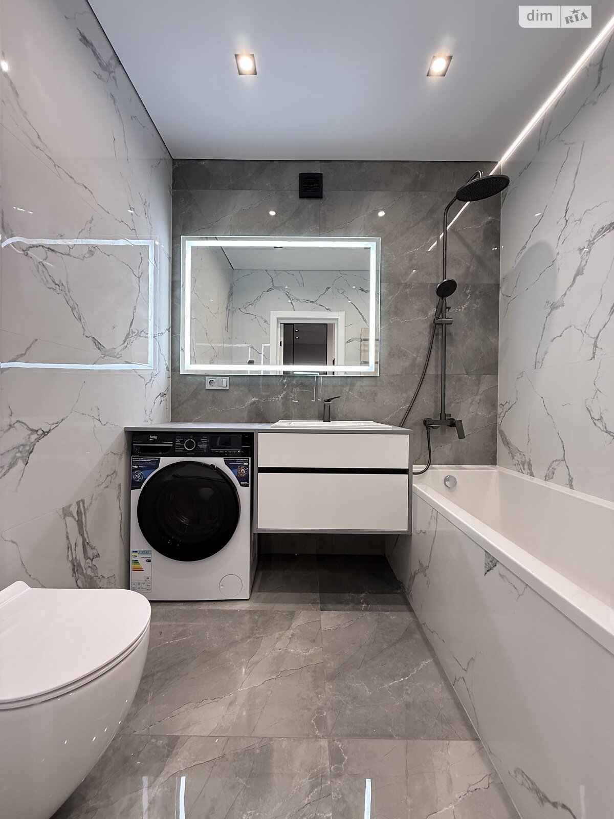 Продаж однокімнатної квартири в Рівному, на вул. Студентська 24А, район Щасливе фото 1 Продаж однокімнатної квартири в Рівному, на вул. Студентська 24А, район Щасливе фото 1