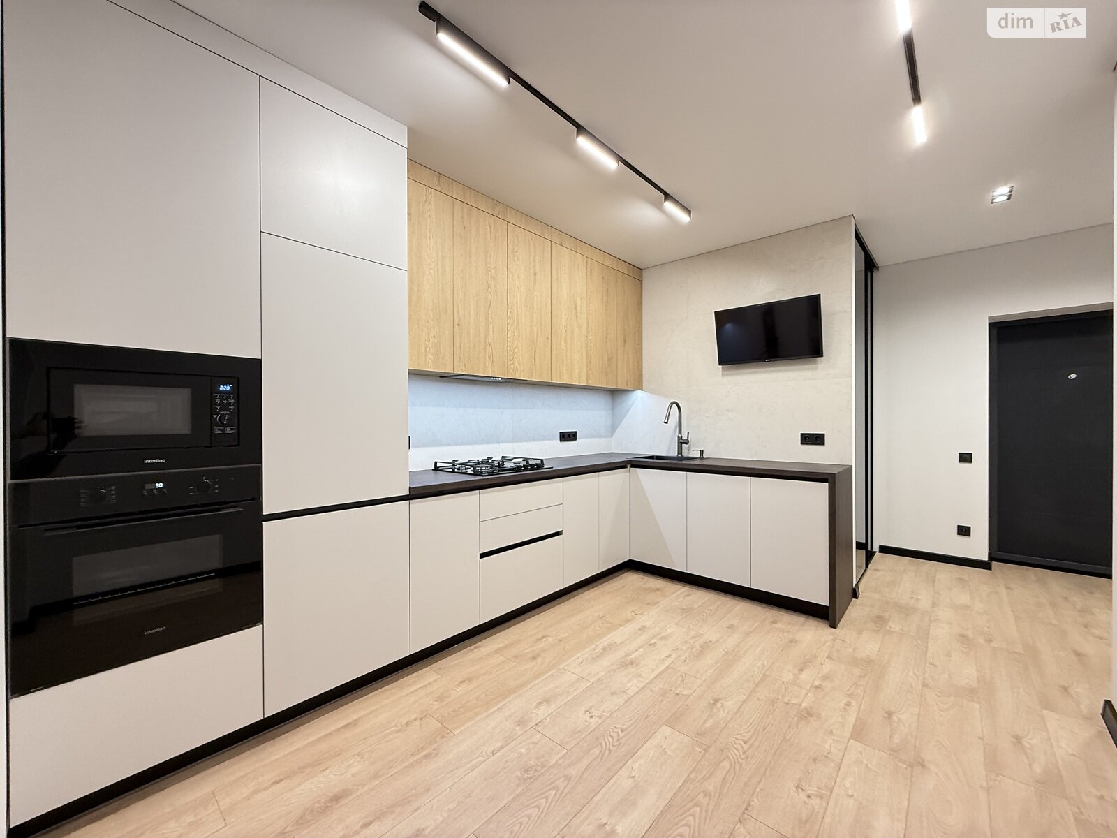 Продаж однокімнатної квартири в Рівному, на вул. Студентська 24А, район Щасливе фото 1