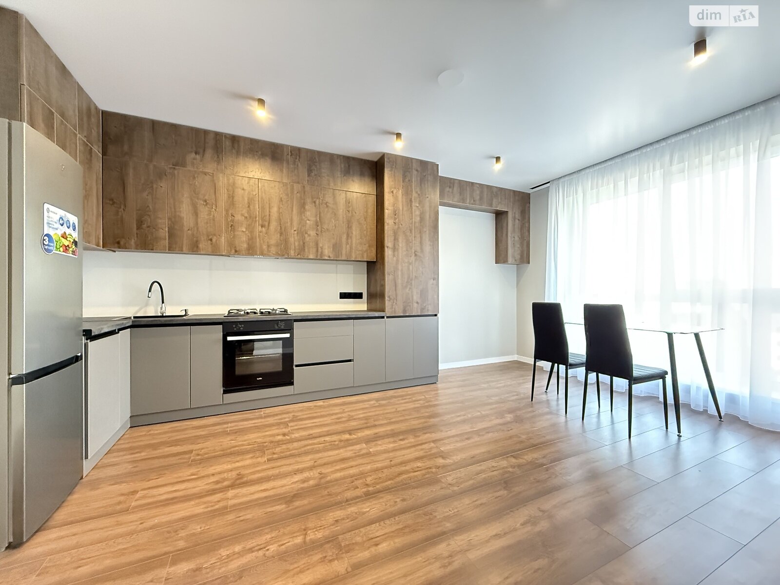 Продаж однокімнатної квартири в Рівному, на вул. Студентська 24А, район Щасливе фото 1