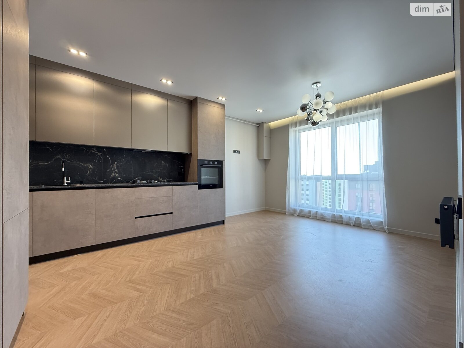 Продаж однокімнатної квартири в Рівному, на вул. Студентська 24, район Щасливе фото 1 Продаж однокімнатної квартири в Рівному, на вул. Студентська 24, район Щасливе фото 1