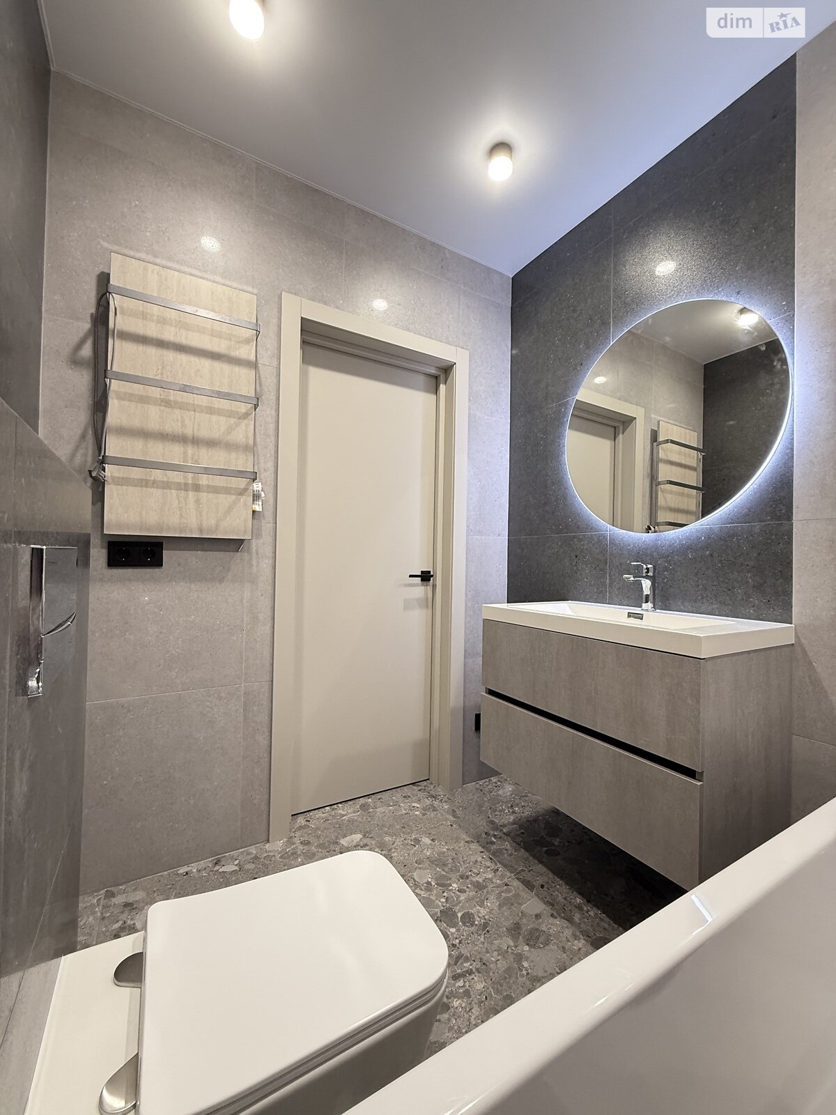 Продаж однокімнатної квартири в Рівному, на вул. Студентська 24, район Щасливе фото 1 Продаж однокімнатної квартири в Рівному, на вул. Студентська 24, район Щасливе фото 1