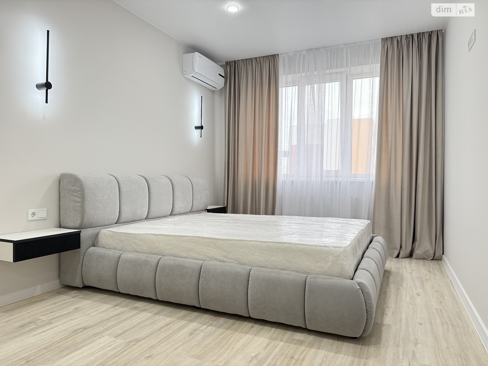 Продаж однокімнатної квартири в Рівному, на вул. Студентська 24А, район Щасливе фото 1