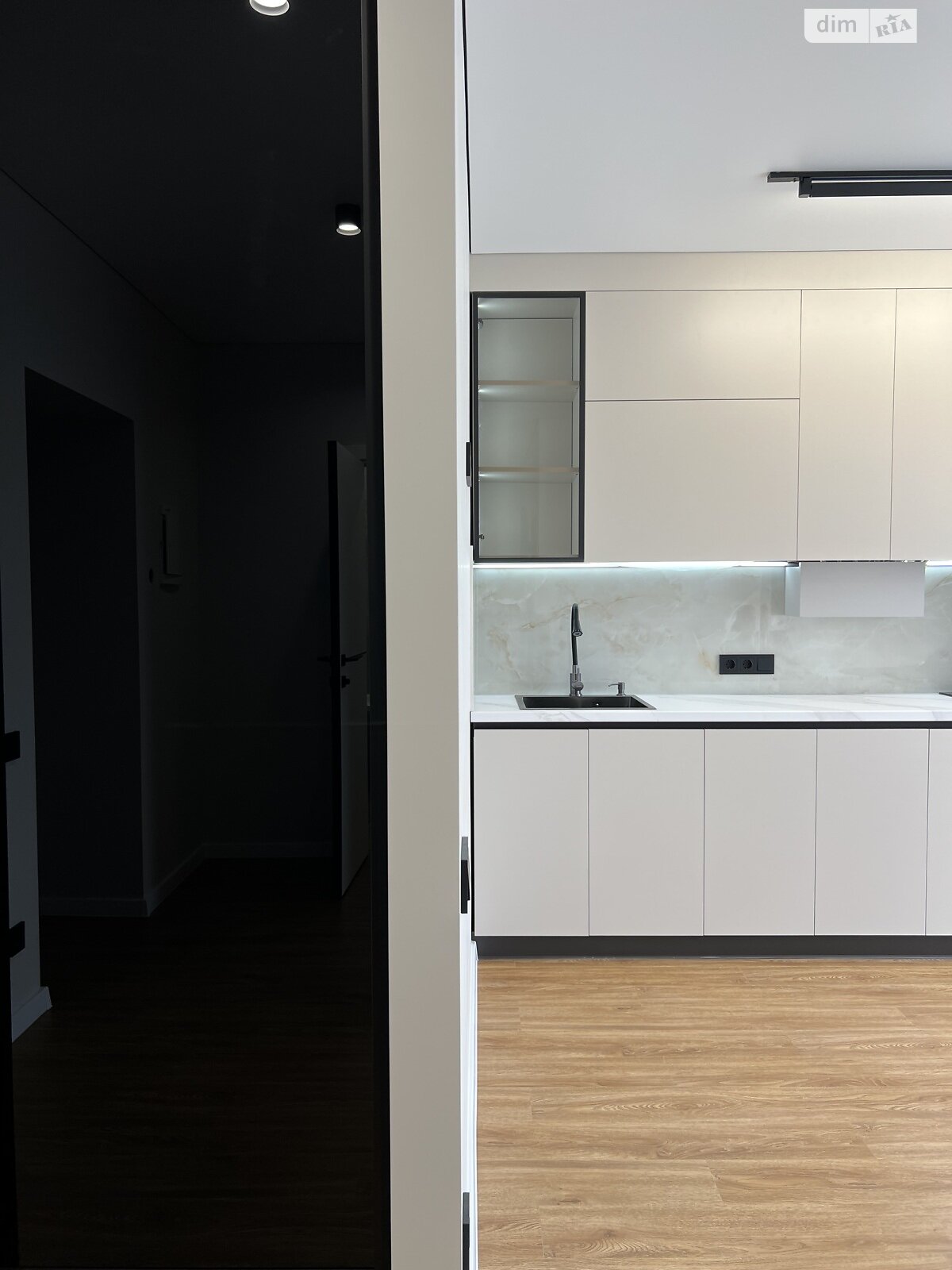 Продаж однокімнатної квартири в Рівному, на вул. Студентська, район Щасливе фото 1 Продаж однокімнатної квартири в Рівному, на вул. Студентська, район Щасливе фото 1