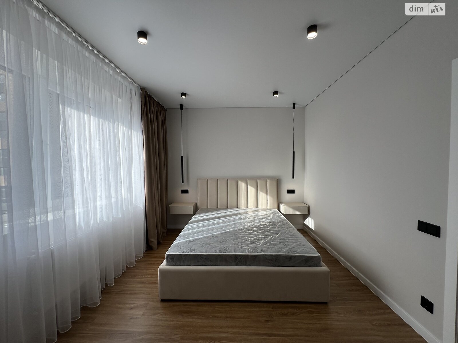 Продаж однокімнатної квартири в Рівному, на вул. Студентська, район Щасливе фото 1 Продаж однокімнатної квартири в Рівному, на вул. Студентська, район Щасливе фото 1