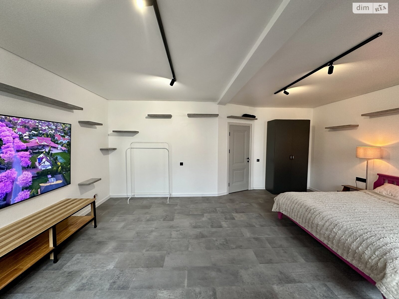 Продажа двухкомнатной квартиры в Ровно, на ул. Студенческая 34А, район Счастливое фото 1