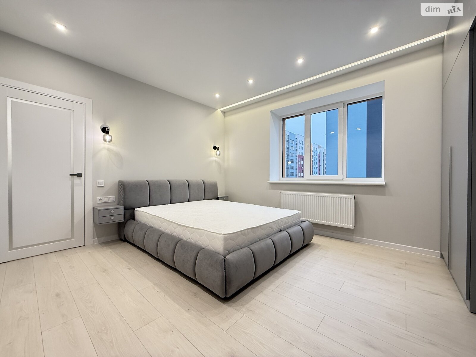 Продажа двухкомнатной квартиры в Ровно, на ул. Студенческая 24А, район Счастливое фото 1