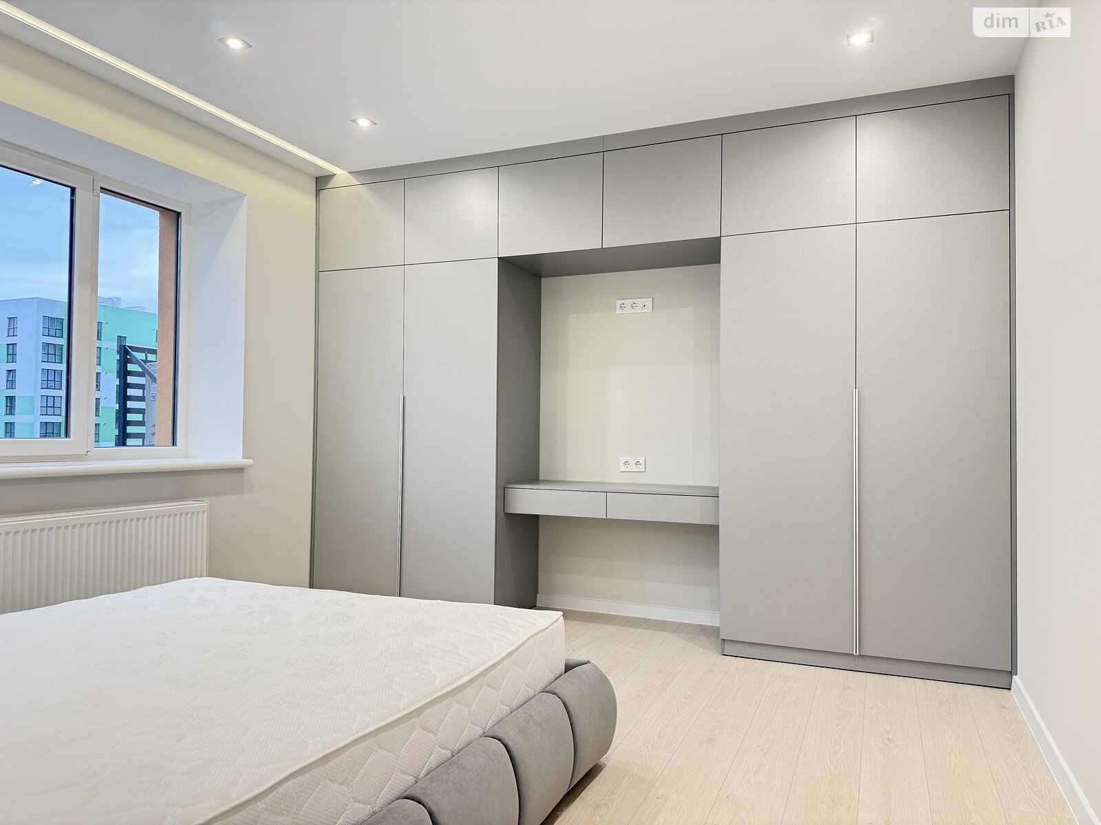 Продажа двухкомнатной квартиры в Ровно, на ул. Студенческая 24А, район Счастливое фото 1