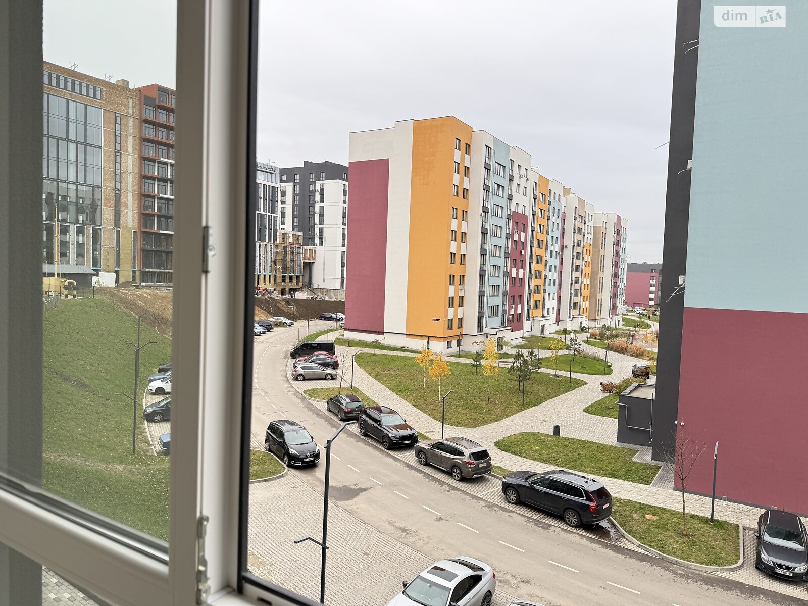 Продажа двухкомнатной квартиры в Ровно, на ул. Студенческая 24А, район Счастливое фото 1