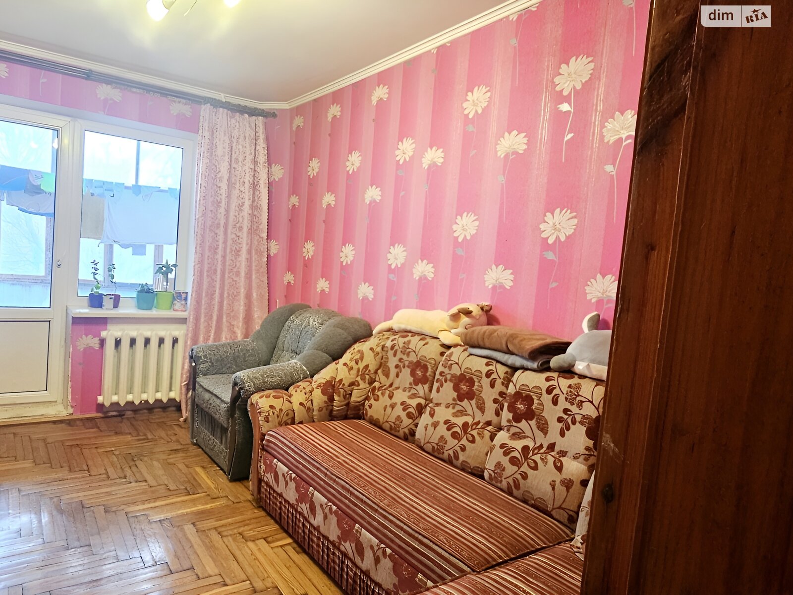 Продаж трикімнатної квартири в Рівному, на вул. Коновальця Євгена 12, район Північний фото 1 Продаж трикімнатної квартири в Рівному, на вул. Коновальця Євгена 12, район Північний фото 1