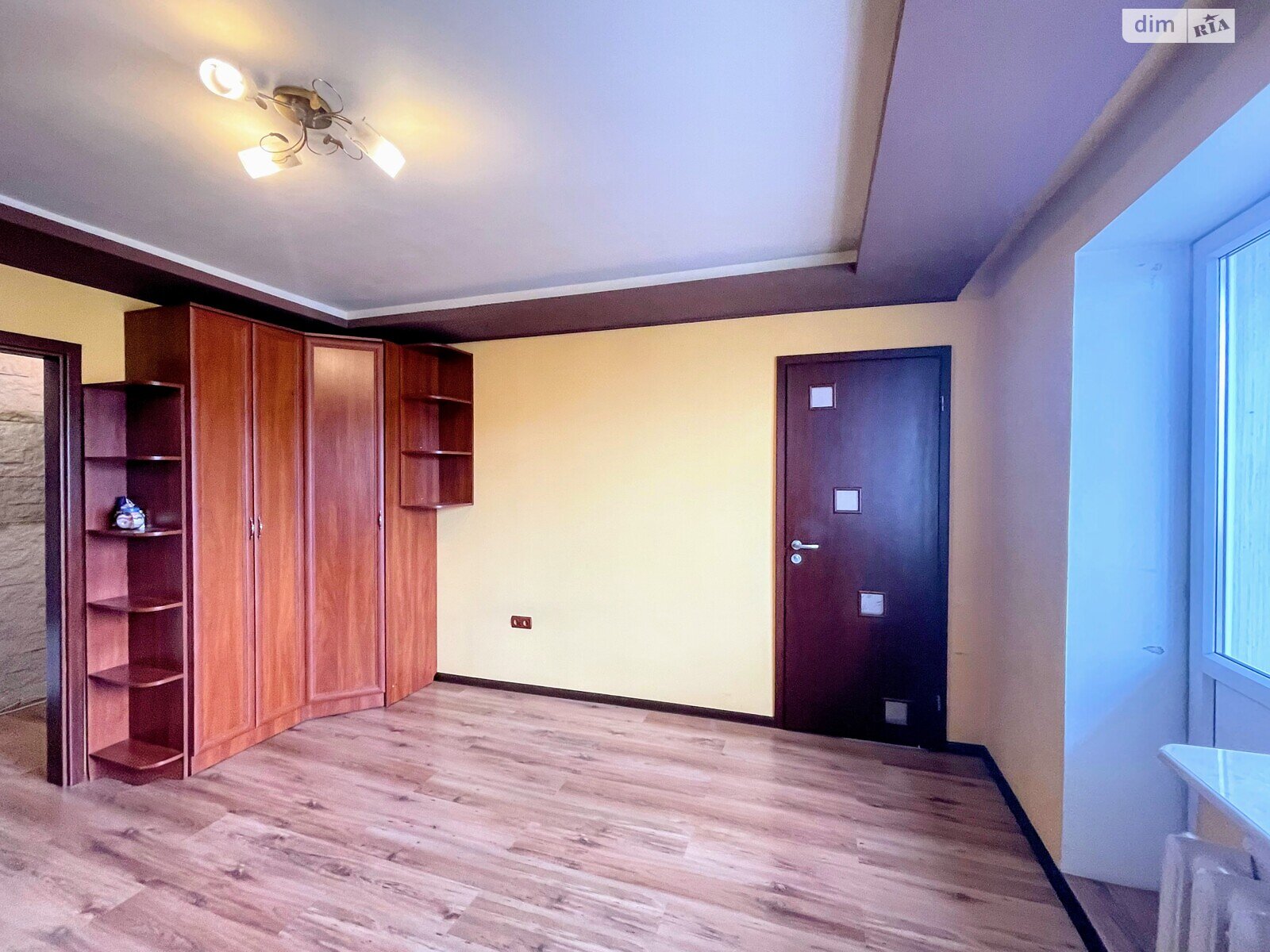 Продажа трехкомнатной квартиры в Ровно, на ул. Коновальца Евгения, район Северный фото 1 Продажа трехкомнатной квартиры в Ровно, на ул. Коновальца Евгения, район Северный фото 1