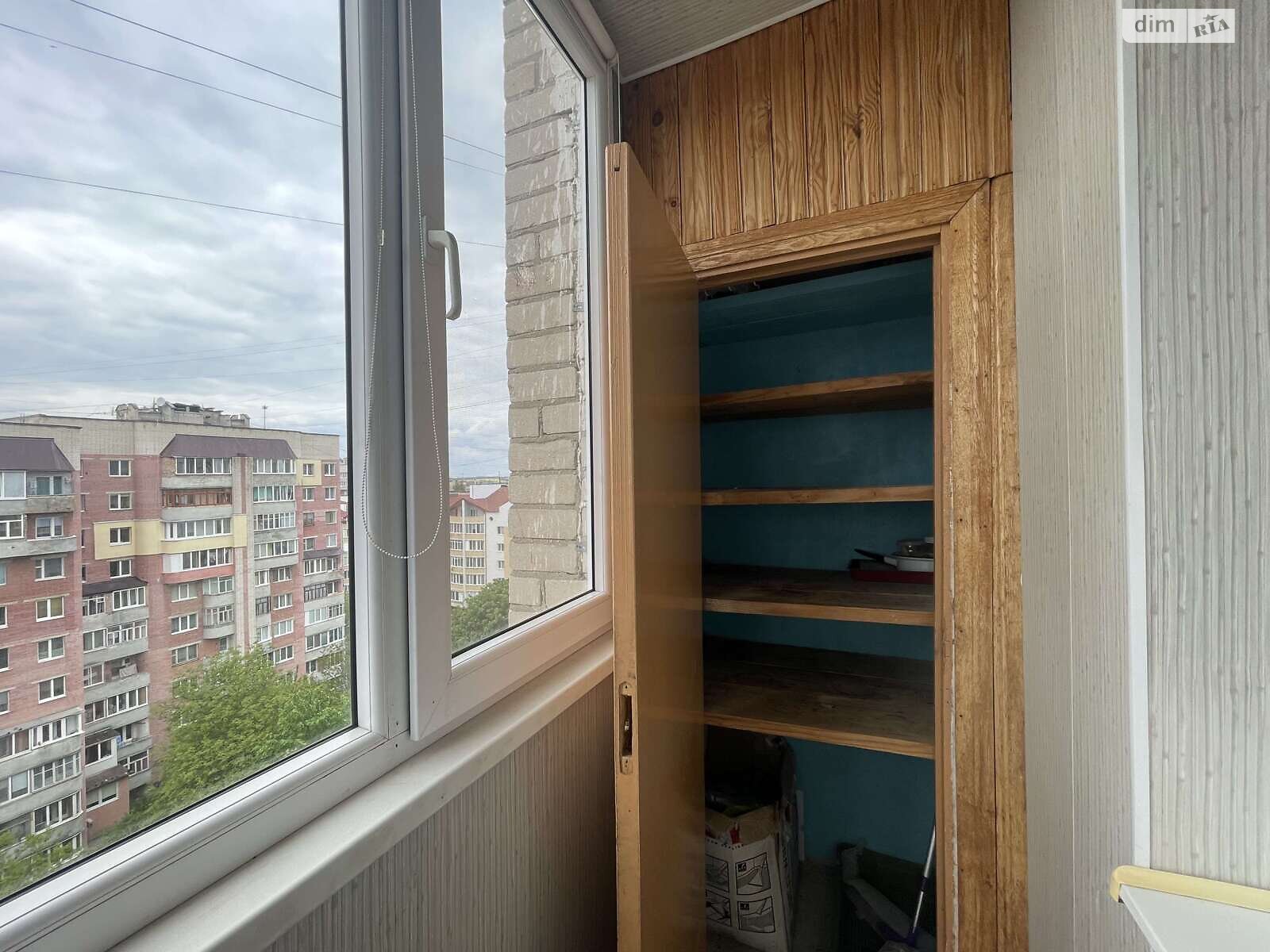 Продажа трехкомнатной квартиры в Ровно, на ул. Коновальца Евгения, район Северный фото 1 Продажа трехкомнатной квартиры в Ровно, на ул. Коновальца Евгения, район Северный фото 1