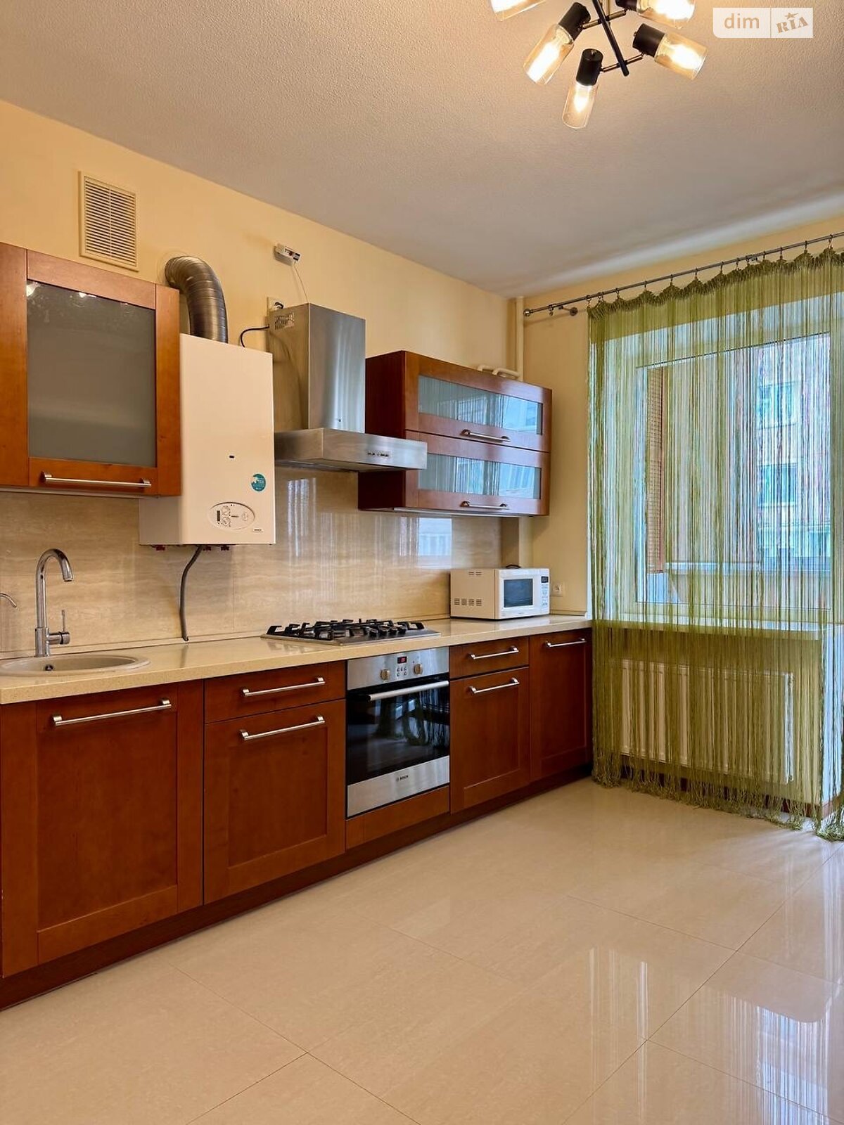 Продаж двокімнатної квартири в Рівному, на вул. Коновальця Євгена 34, район Північний фото 1