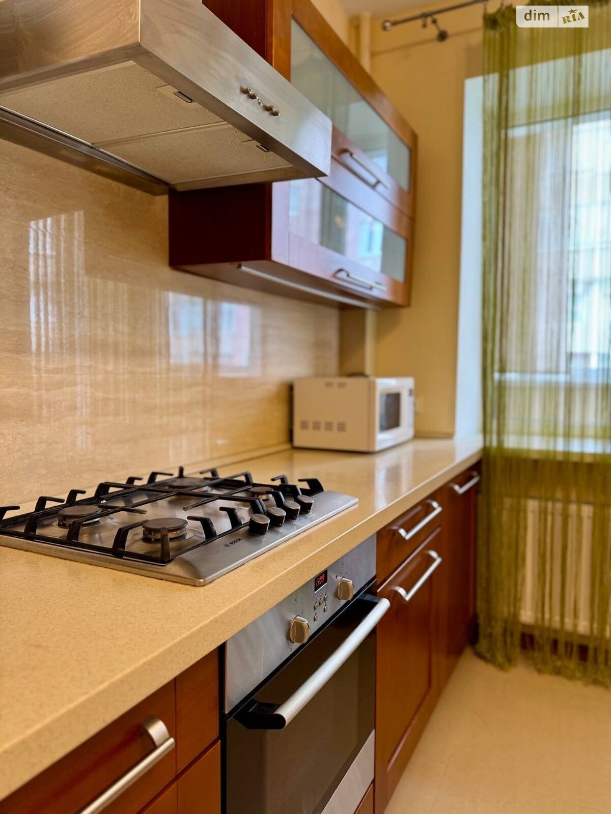 Продаж двокімнатної квартири в Рівному, на вул. Коновальця Євгена 34, район Північний фото 1