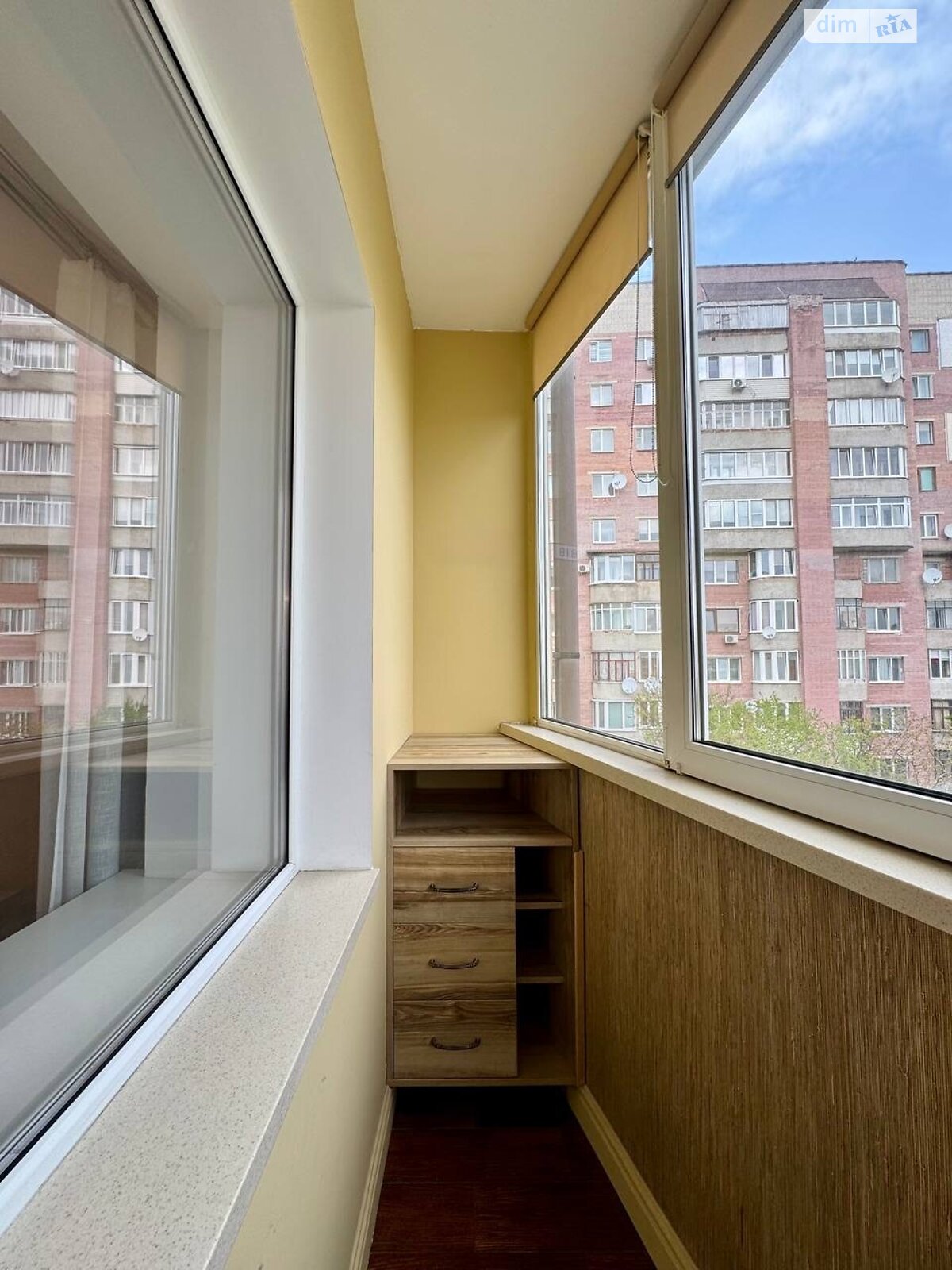 Продаж двокімнатної квартири в Рівному, на вул. Коновальця Євгена 34, район Північний фото 1