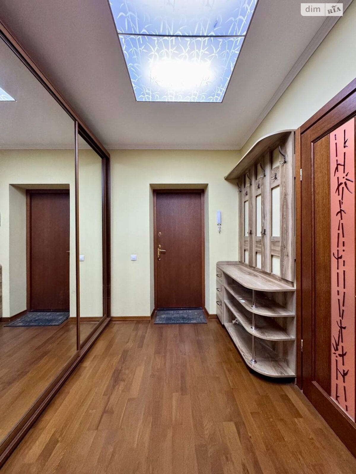 Продаж двокімнатної квартири в Рівному, на вул. Коновальця Євгена 34, район Північний фото 1