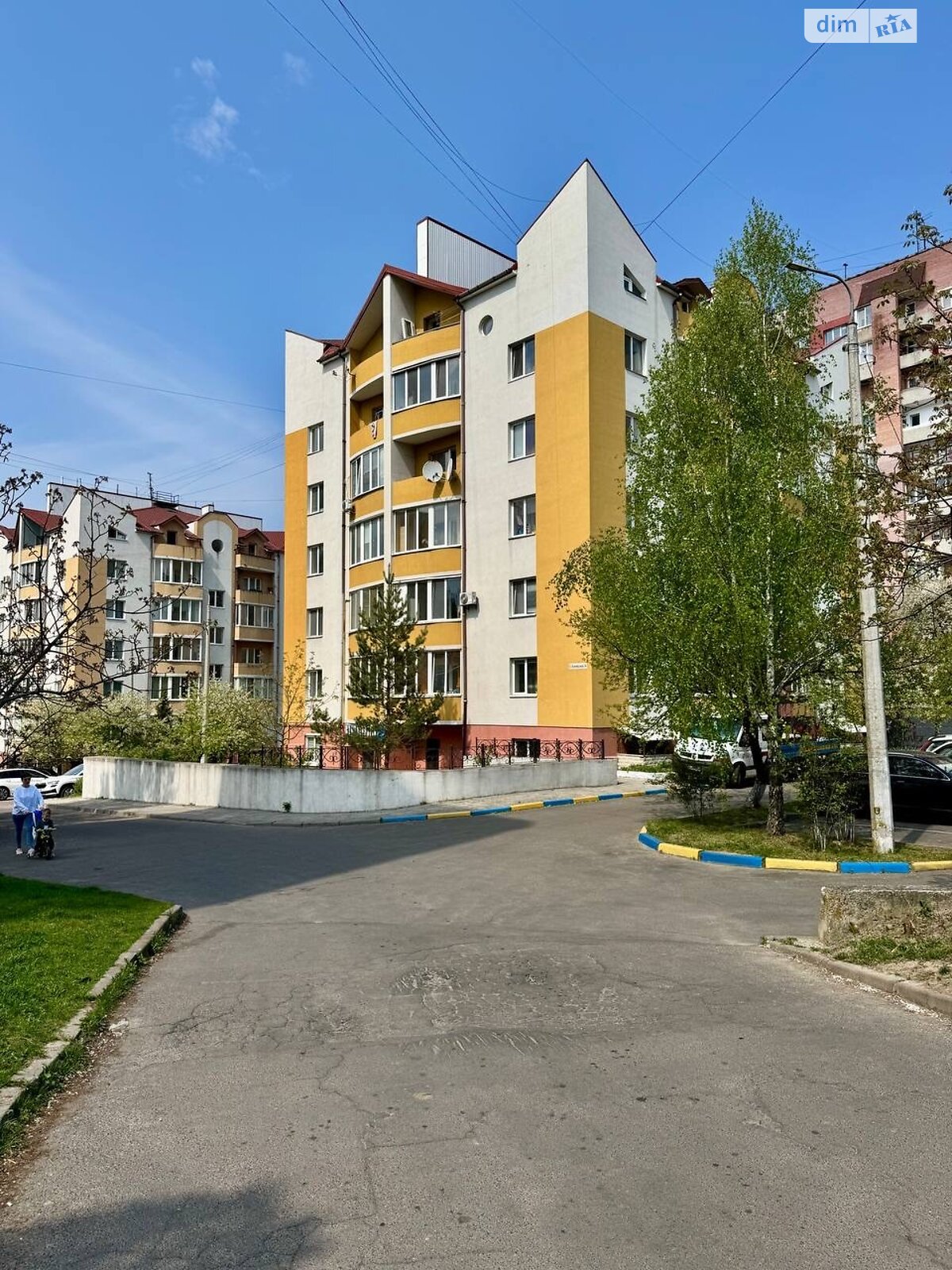 Продаж двокімнатної квартири в Рівному, на вул. Коновальця Євгена 34, район Північний фото 1