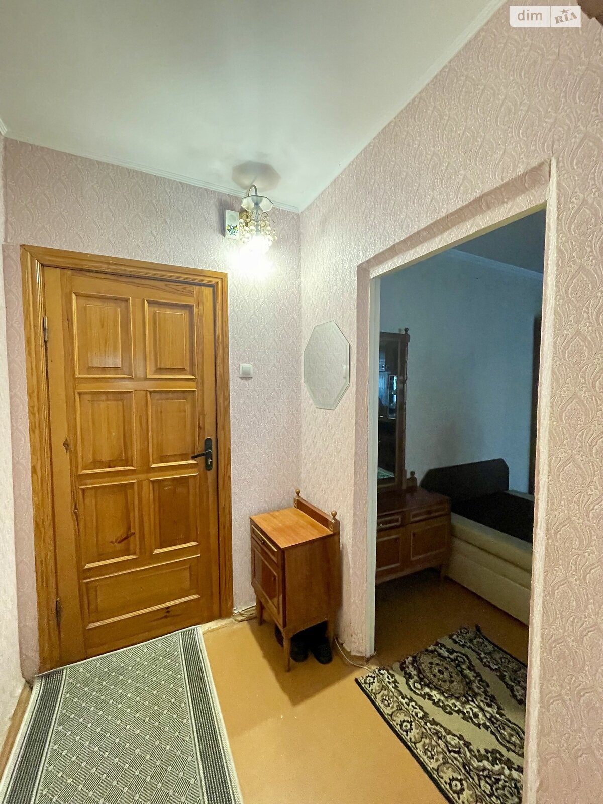 Продажа однокомнатной квартиры в Ровно, на ул. Коновальца Евгения, район Северный фото 1 Продажа однокомнатной квартиры в Ровно, на ул. Коновальца Евгения, район Северный фото 1