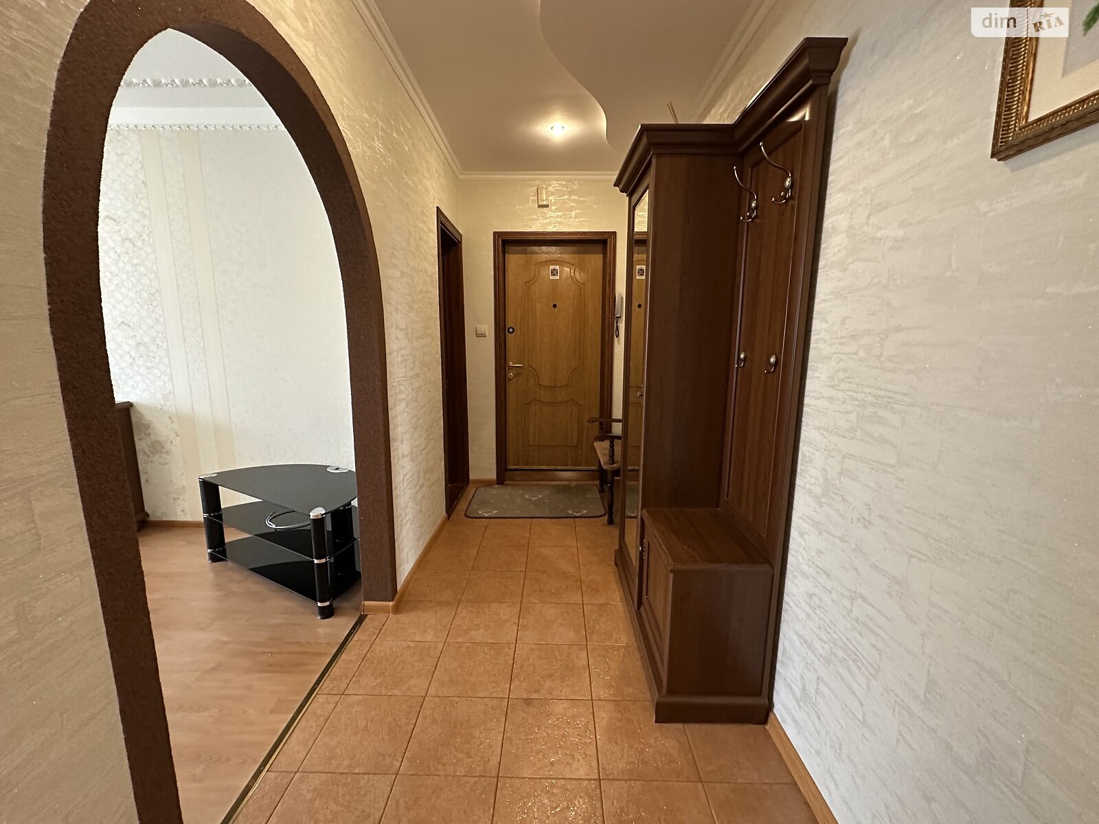 Продаж трикімнатної квартири в Рівному, на вул. Коновальця Євгена 6, район Північний фото 1