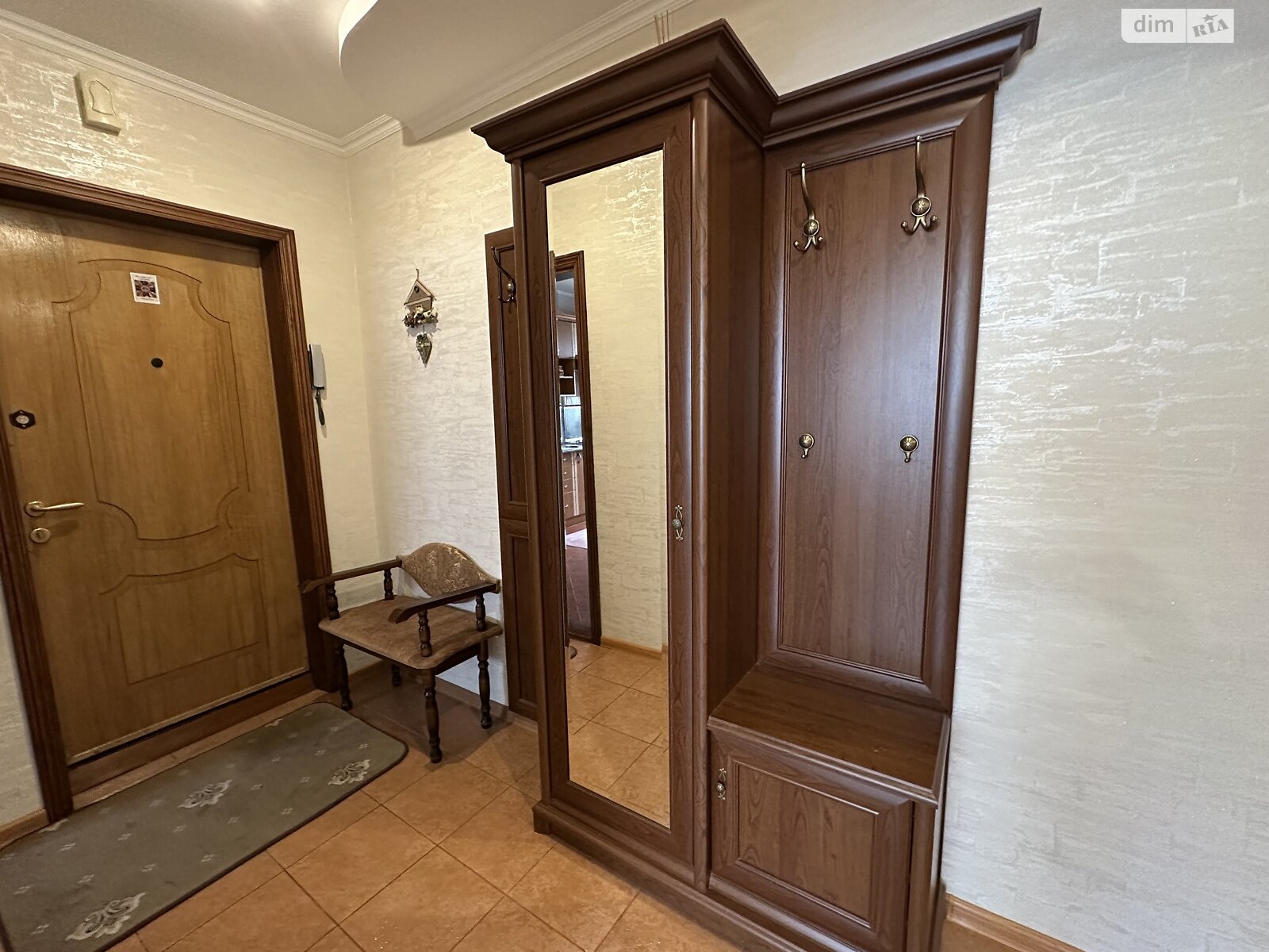 Продаж трикімнатної квартири в Рівному, на вул. Коновальця Євгена 6, район Північний фото 1