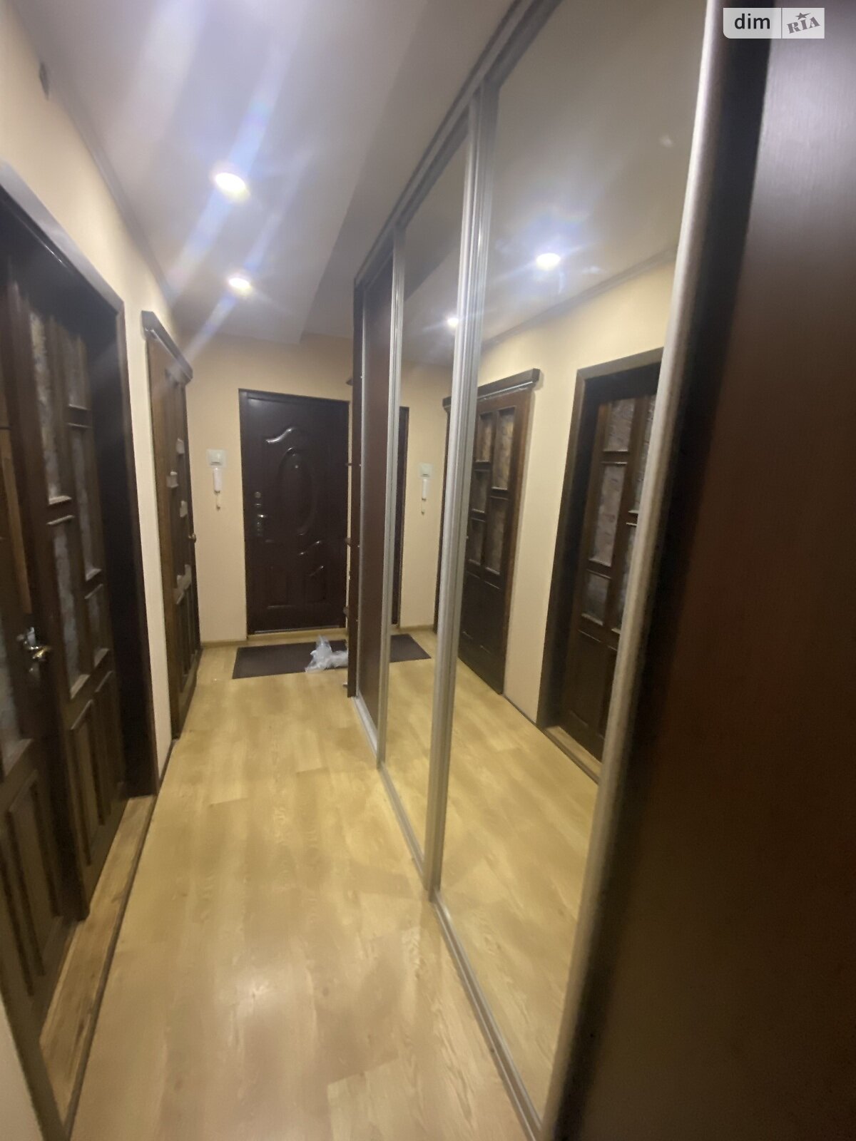 Продаж трикімнатної квартири в Рівному, на вул. Мельника Андрія, район Північний фото 1