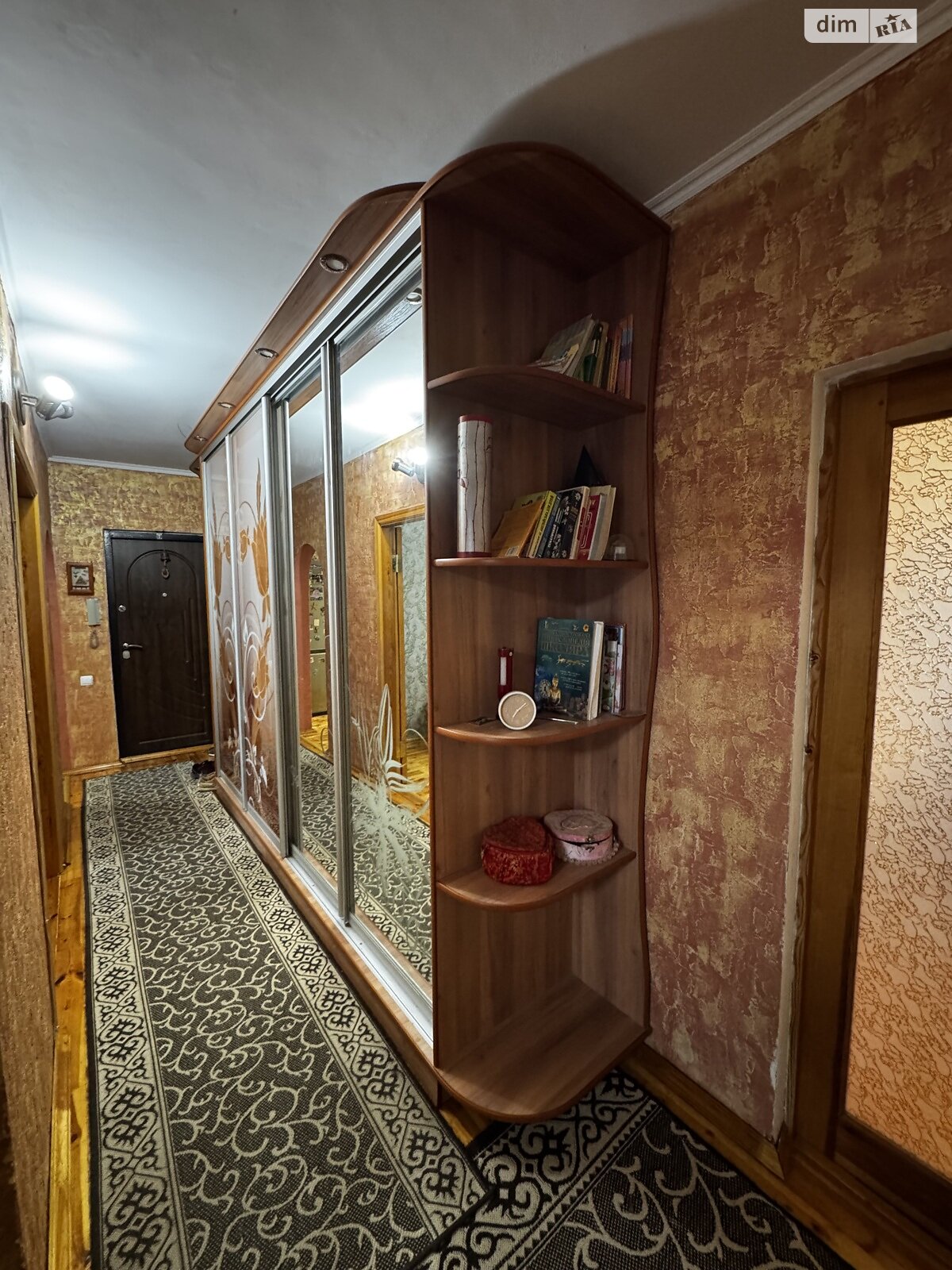 Продаж трикімнатної квартири в Рівному, на вул. Волинської Дивізії 9, район Північний фото 1 Продаж трикімнатної квартири в Рівному, на вул. Волинської Дивізії 9, район Північний фото 1
