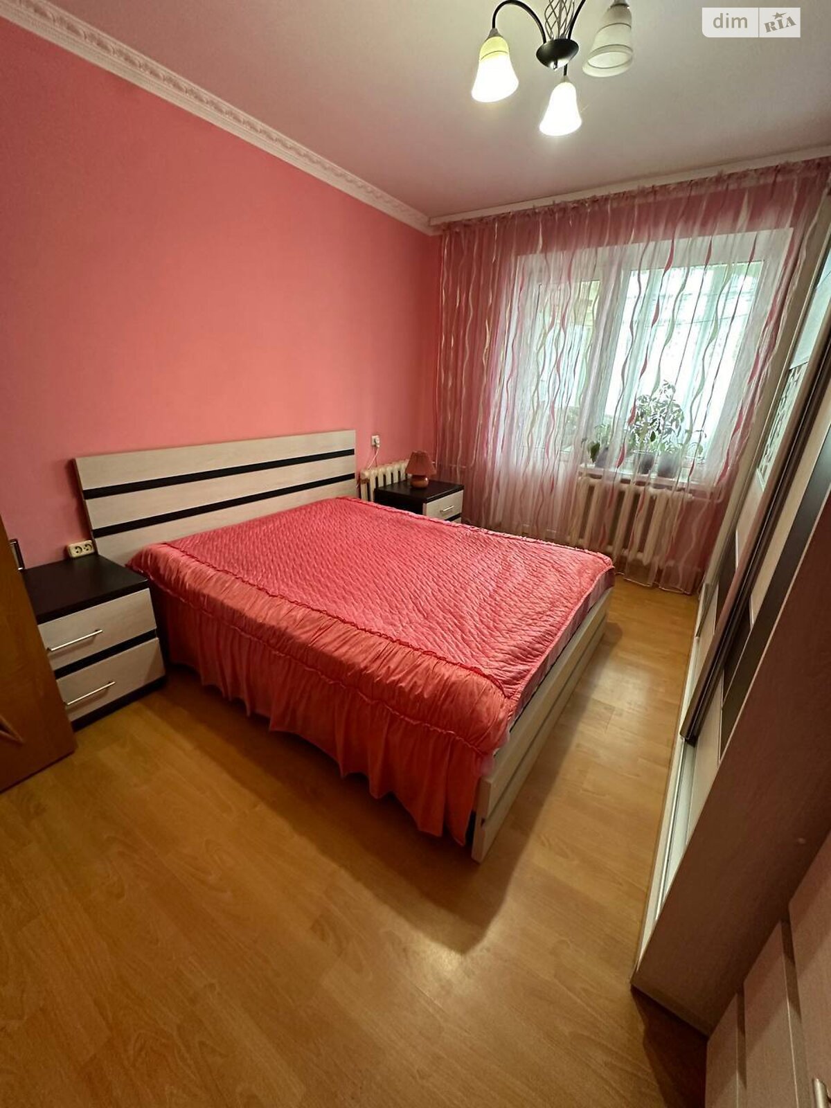 Продажа трехкомнатной квартиры в Ровно, на ул. Волынской Дивизии 29, район Северный фото 1 Продажа трехкомнатной квартиры в Ровно, на ул. Волынской Дивизии 29, район Северный фото 1