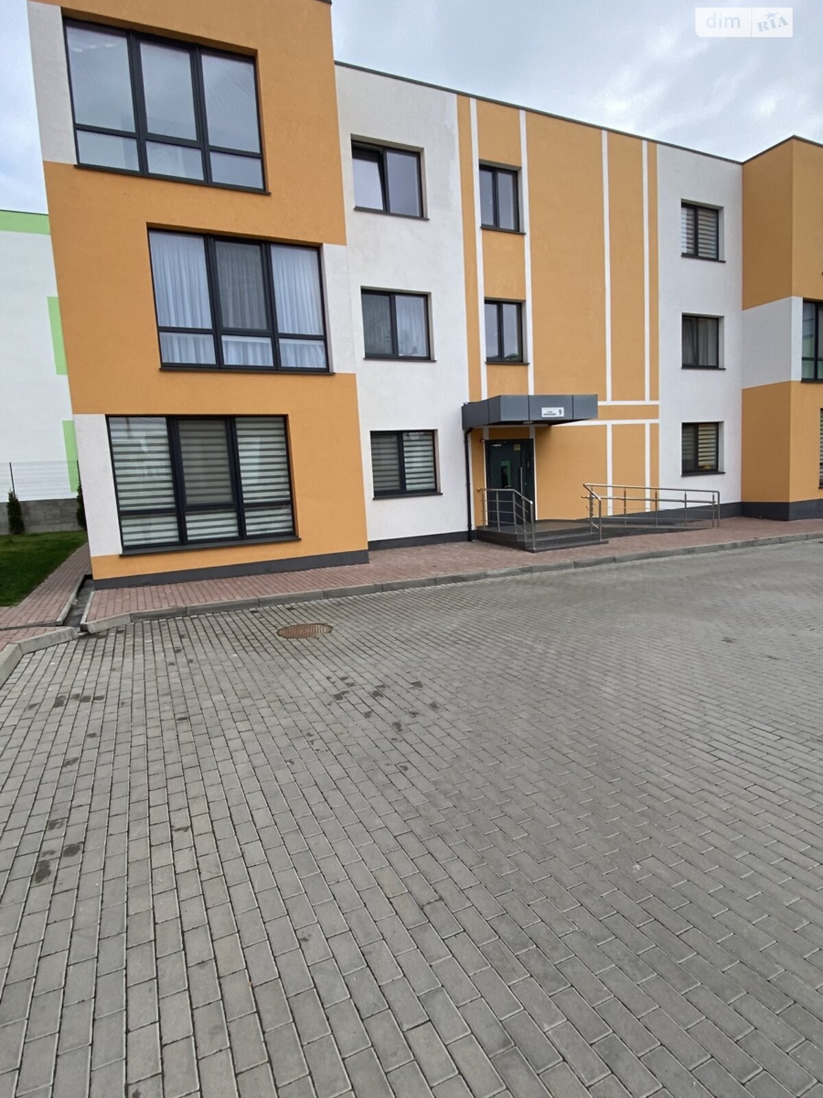 Продажа двухкомнатной квартиры в Ровно, на ул. Слава Победителям 9, фото 1