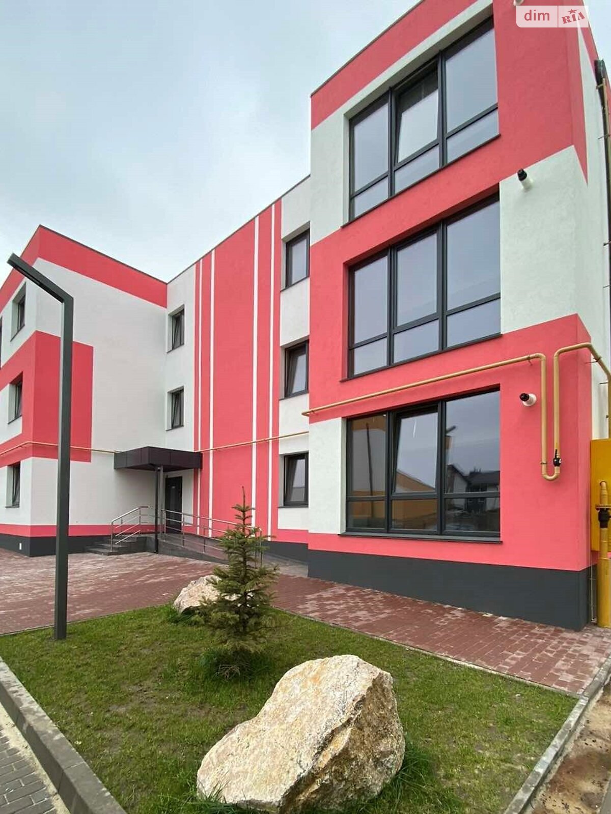 Продажа однокомнатной квартиры в Ровно, на ул. Фабричная, фото 1