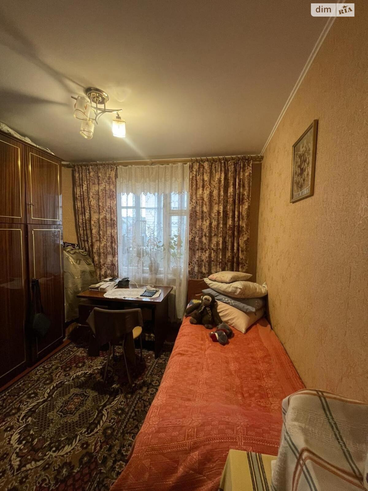 Продажа четырехкомнатной квартиры в Ровно, на ул. Соборная, фото 1 Продажа четырехкомнатной квартиры в Ровно, на ул. Соборная, фото 1