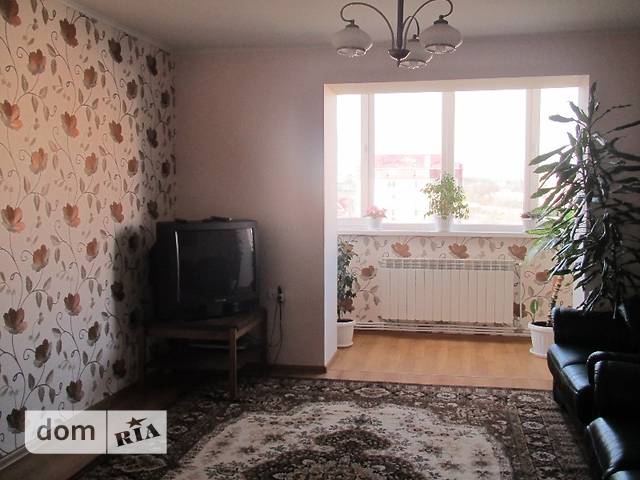Продажа четырехкомнатной квартиры в Ровно, на ул. Струтинской фото 1 Продажа четырехкомнатной квартиры в Ровно, на ул. Струтинской фото 1