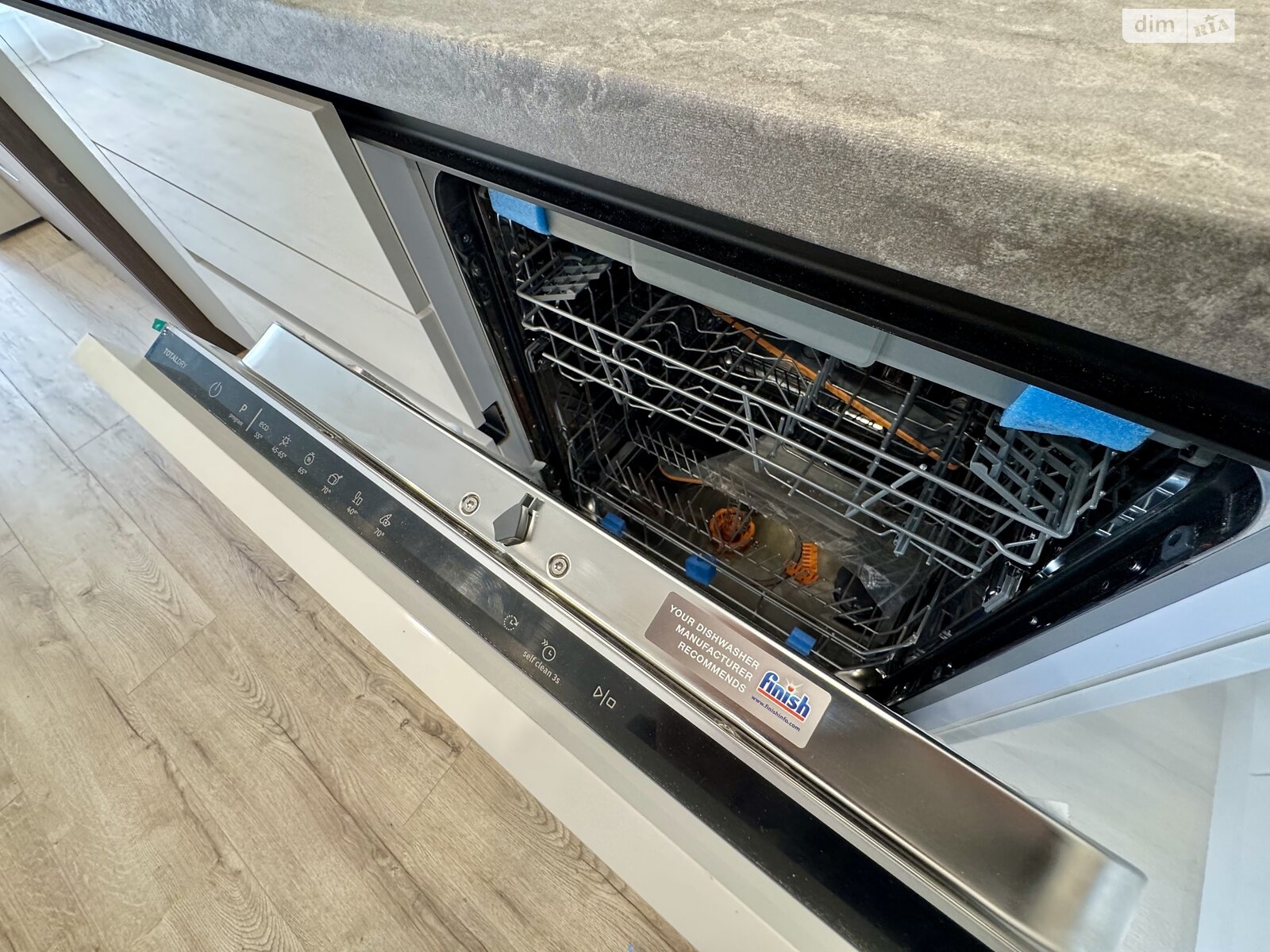 Продажа двухкомнатной квартиры в Ровно, на ул. Студенческая 24, фото 1