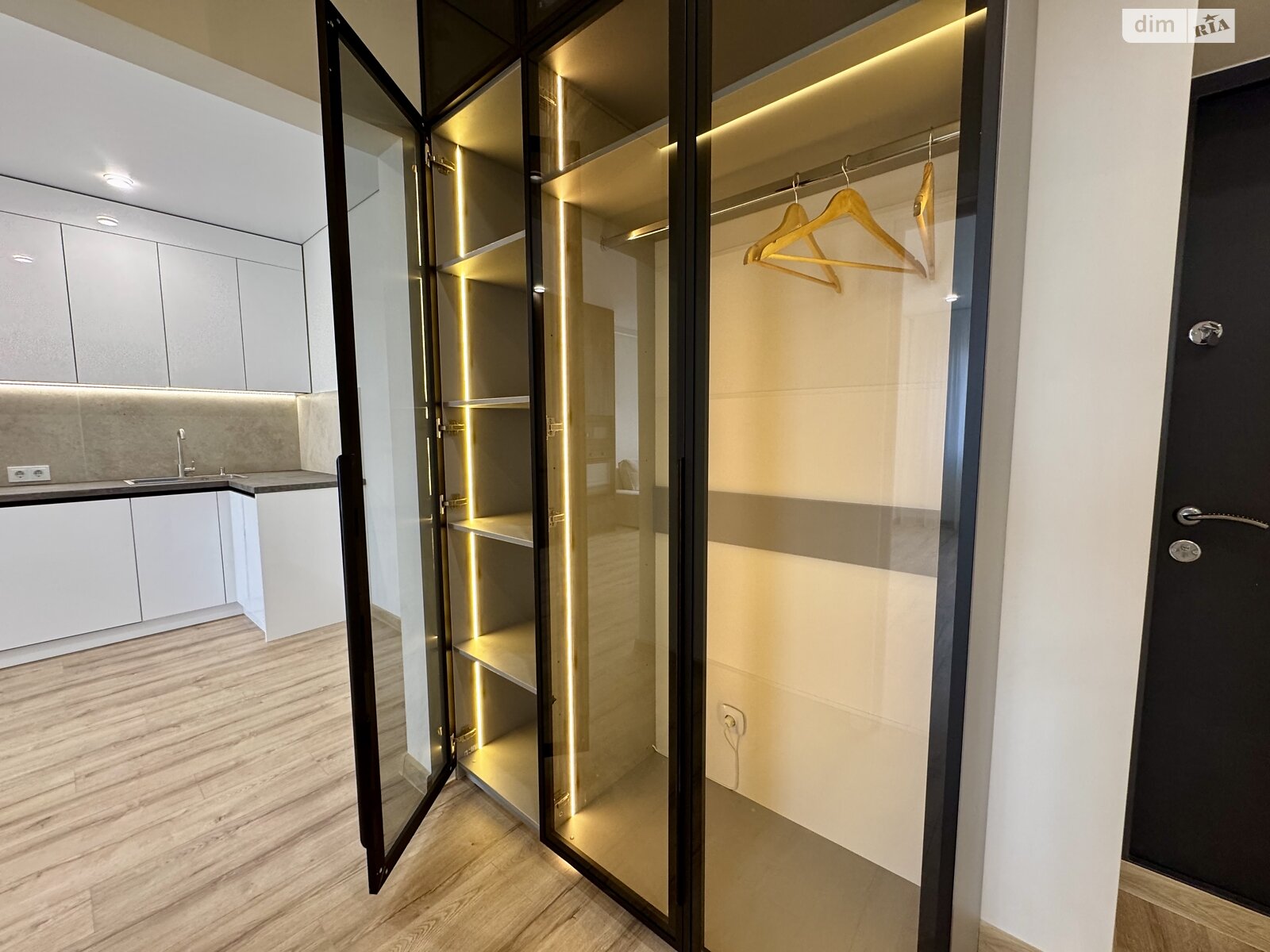 Продажа двухкомнатной квартиры в Ровно, на ул. Студенческая 24, фото 1