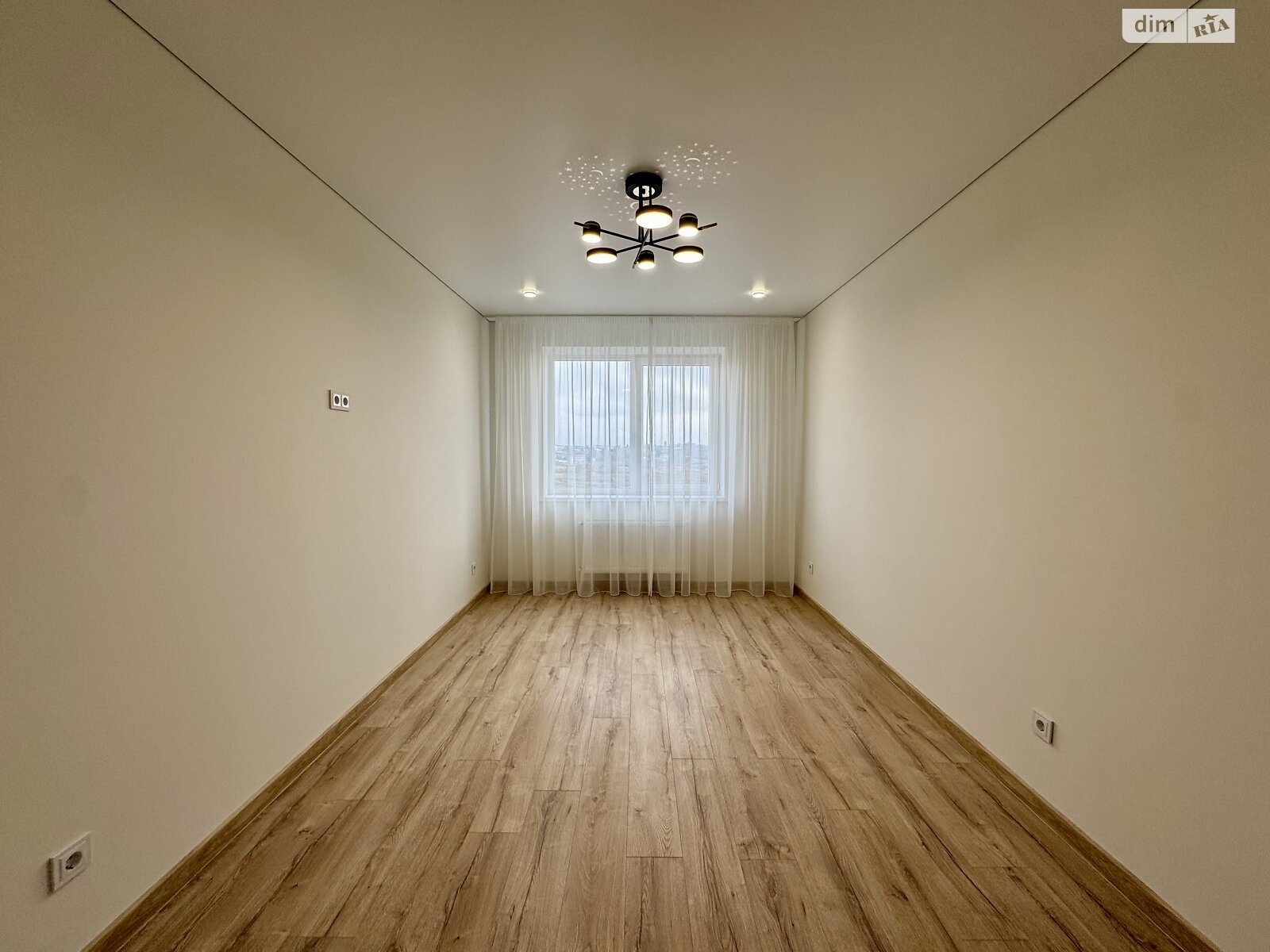 Продажа двухкомнатной квартиры в Ровно, на ул. Студенческая 24, фото 1