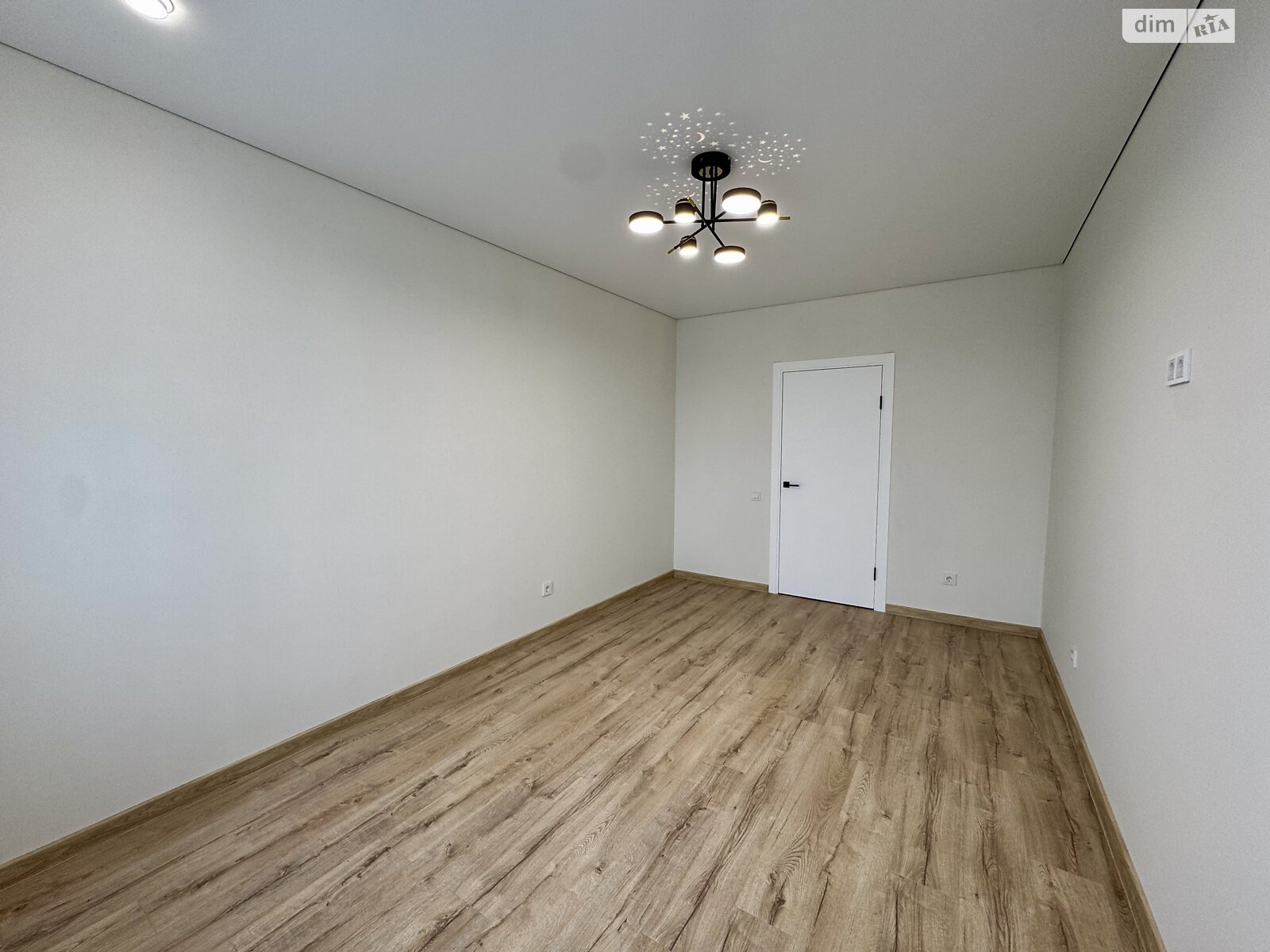 Продажа двухкомнатной квартиры в Ровно, на ул. Студенческая 24, фото 1