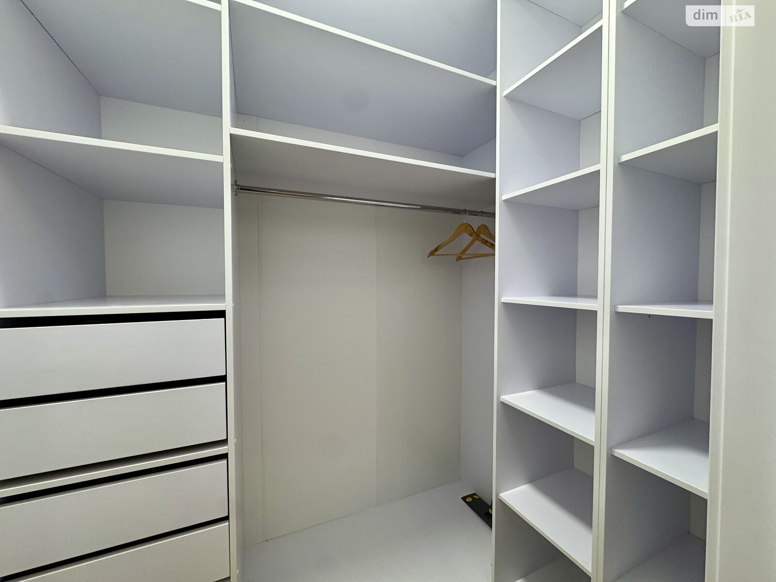 Продажа двухкомнатной квартиры в Ровно, на ул. Студенческая 24, фото 1