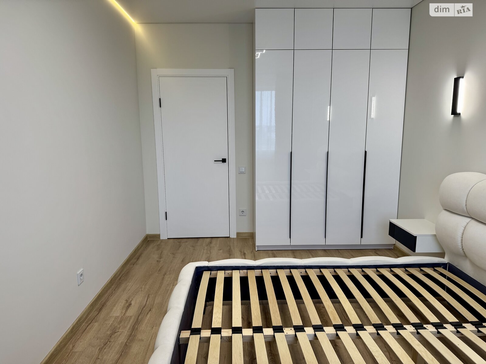 Продажа двухкомнатной квартиры в Ровно, на ул. Студенческая 24, фото 1