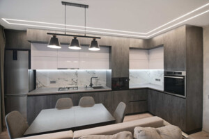 Продажа двухкомнатной квартиры в Ровно, на ул. 24 Августа 24, район Центр фото 2